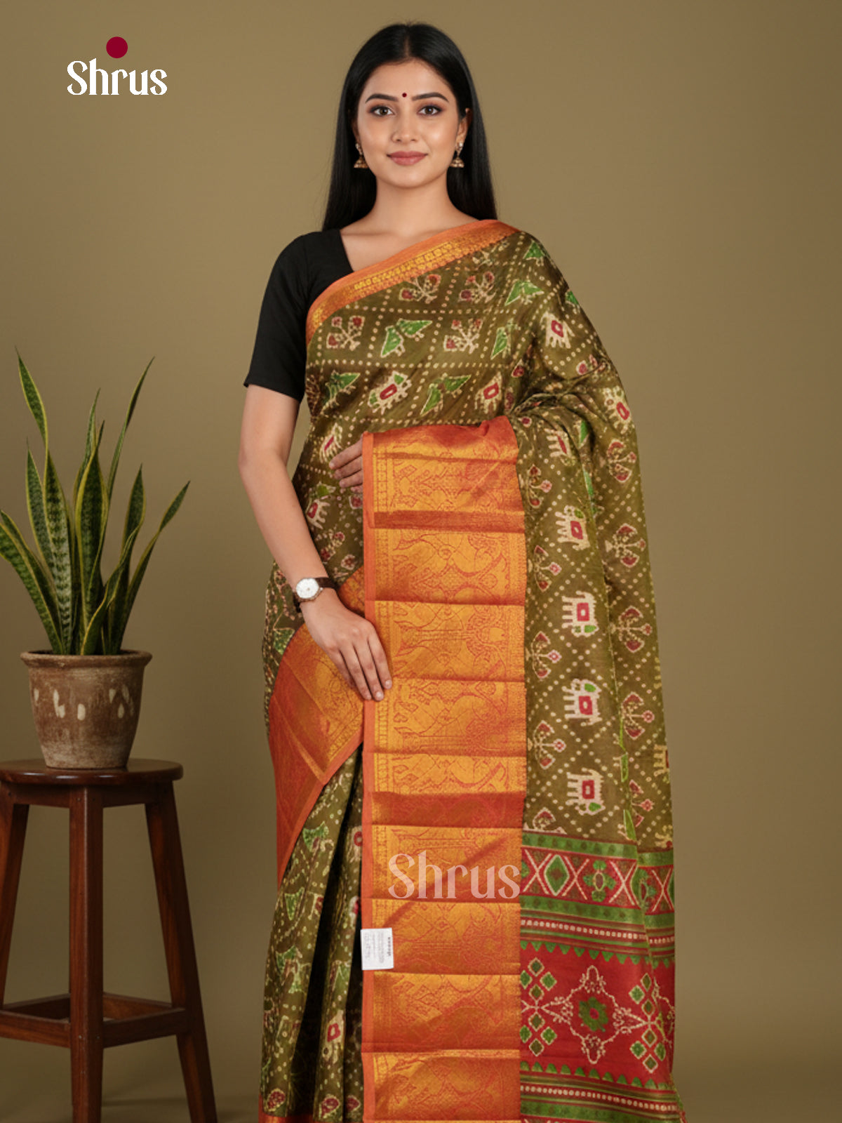 DKS21086 - Semi Patola Saree
