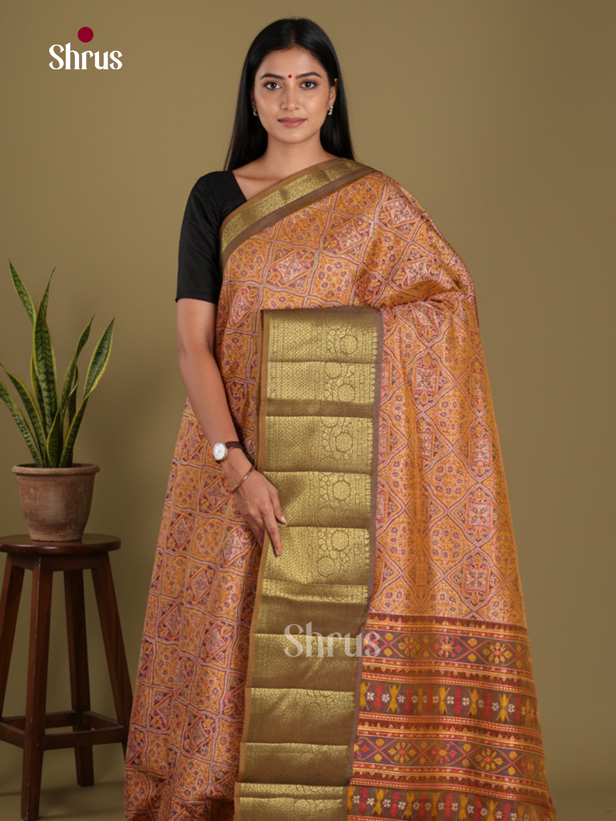 DKS21095 - Semi Patola Saree