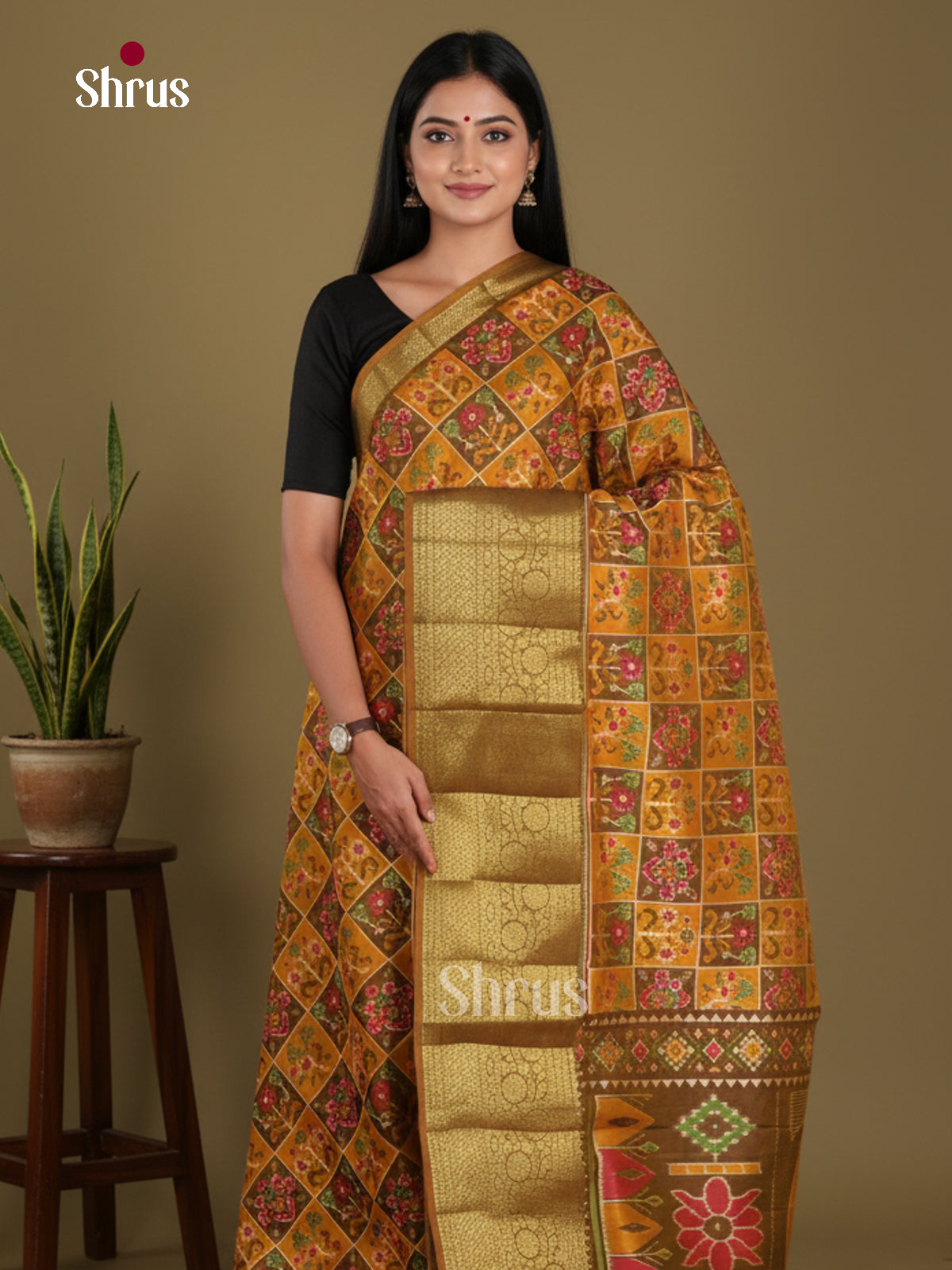 DKS21098 - Semi Patola Saree