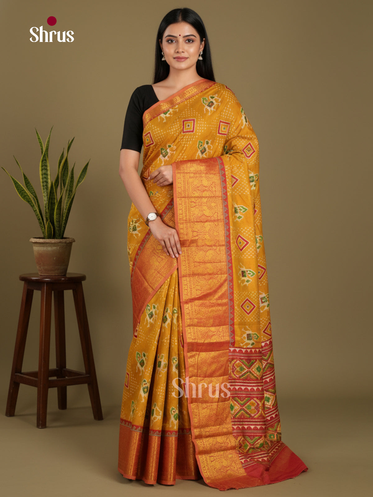 DKS21107 - Semi Patola Saree