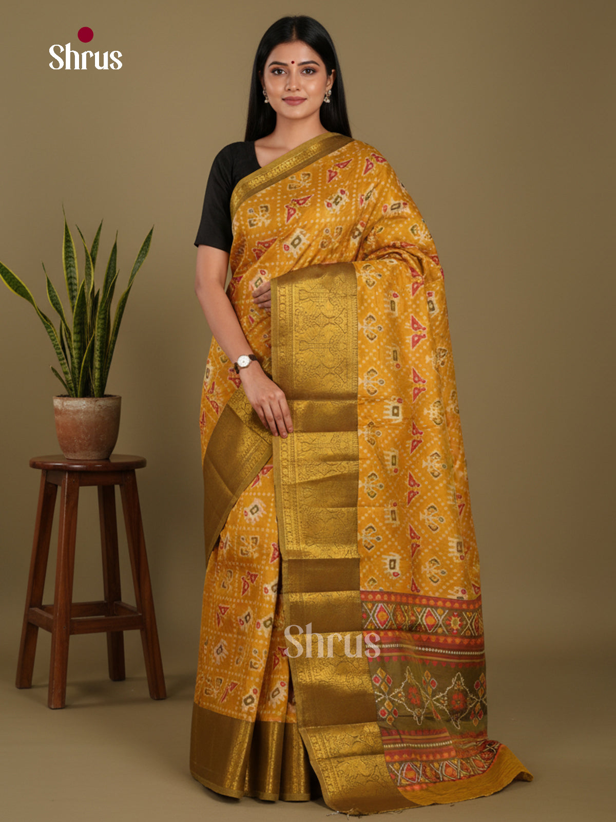 DKS21108 - Semi Patola Saree