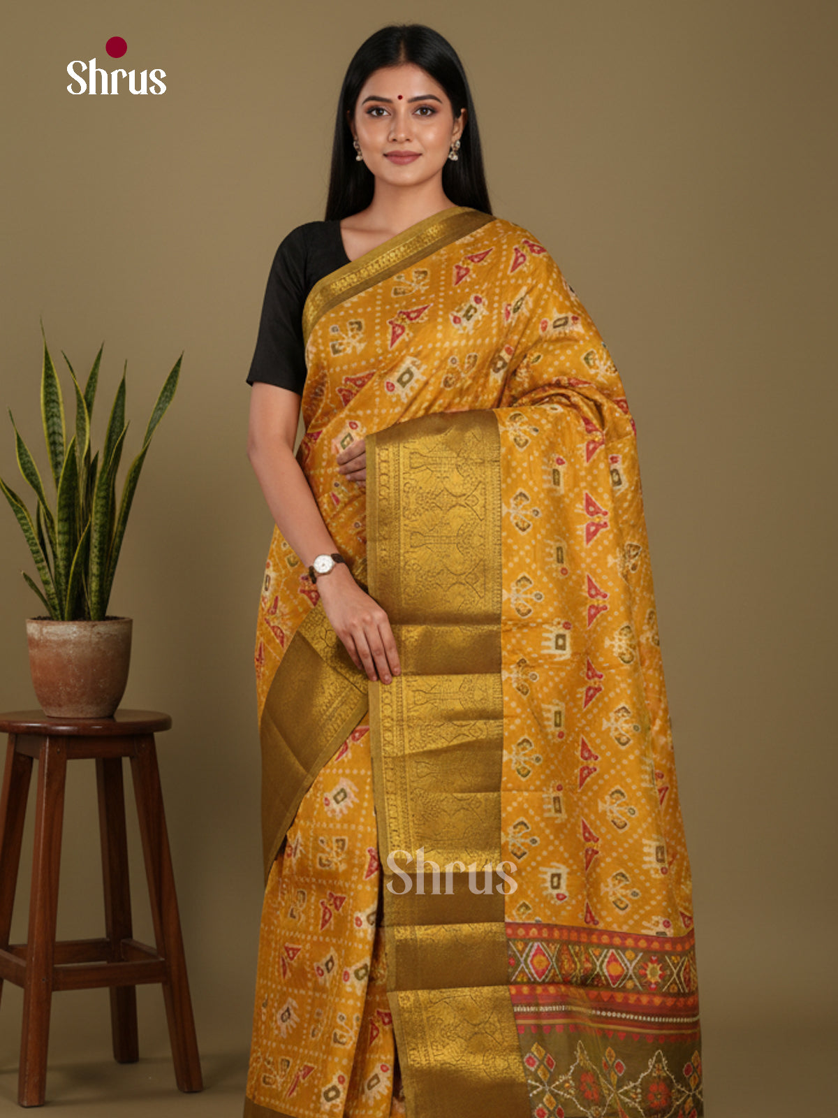 DKS21108 - Semi Patola Saree