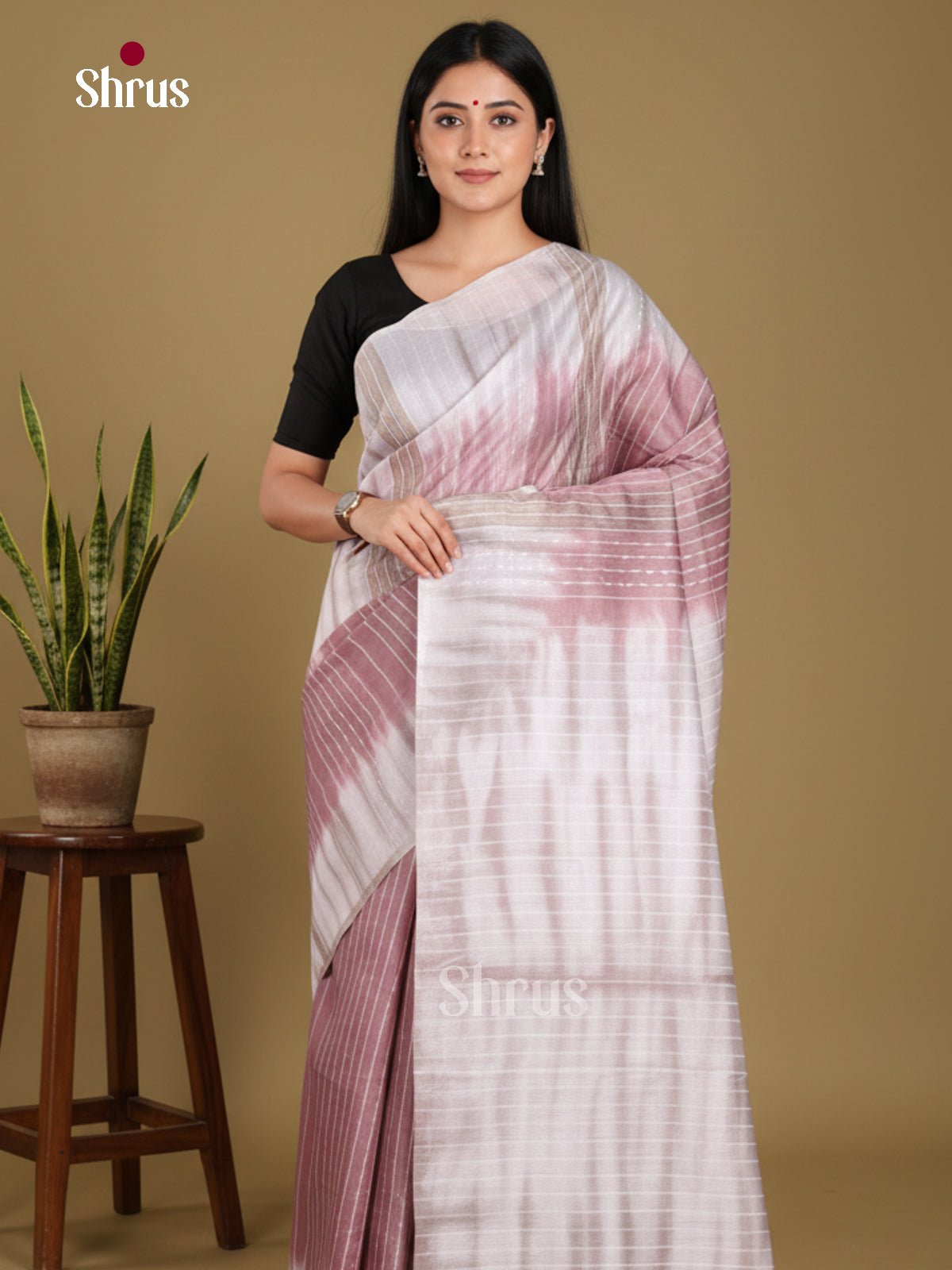Mauve & Cream - Shibori Saree