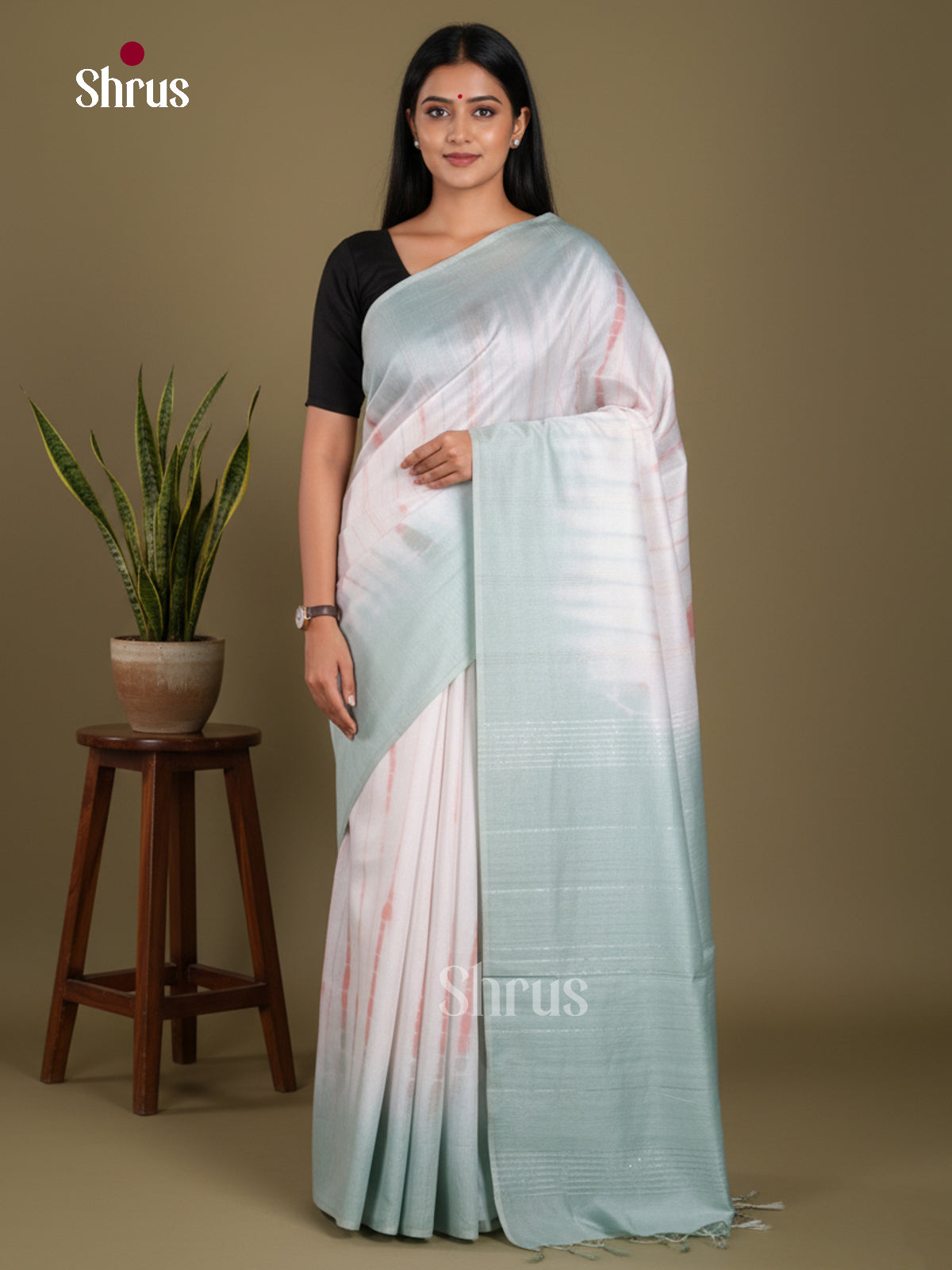 White & Grey- Shibori Saree