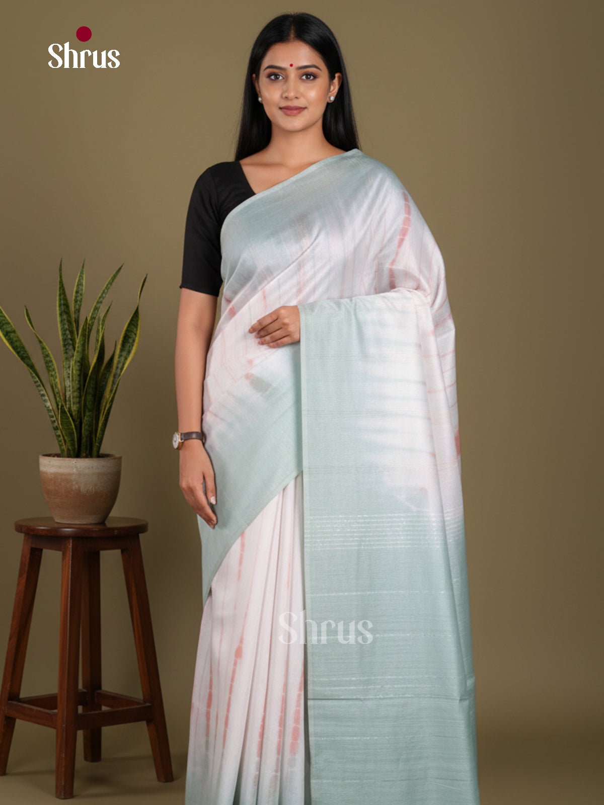 White & Grey- Shibori Saree