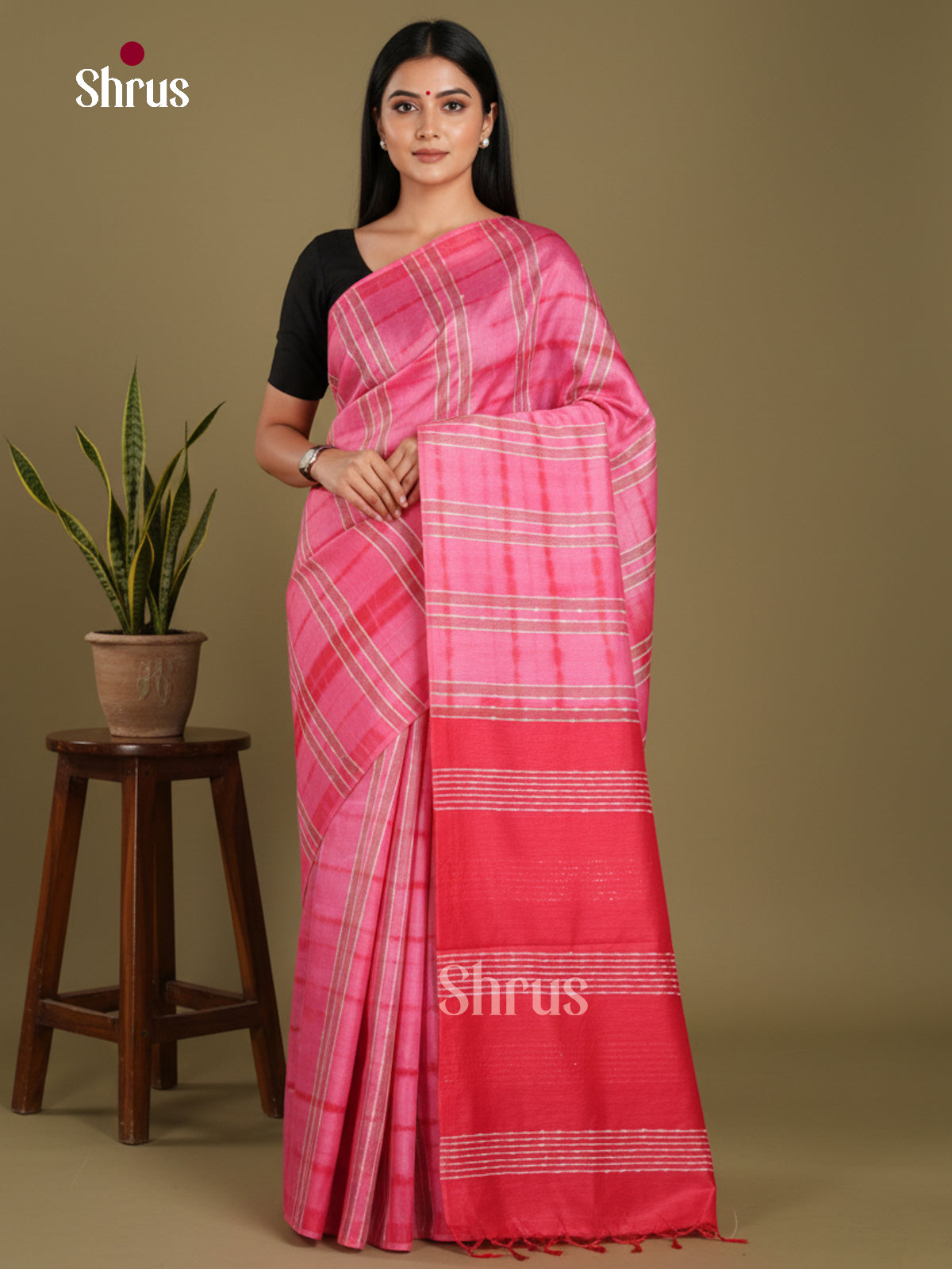 Pink & Red - Shibori Saree