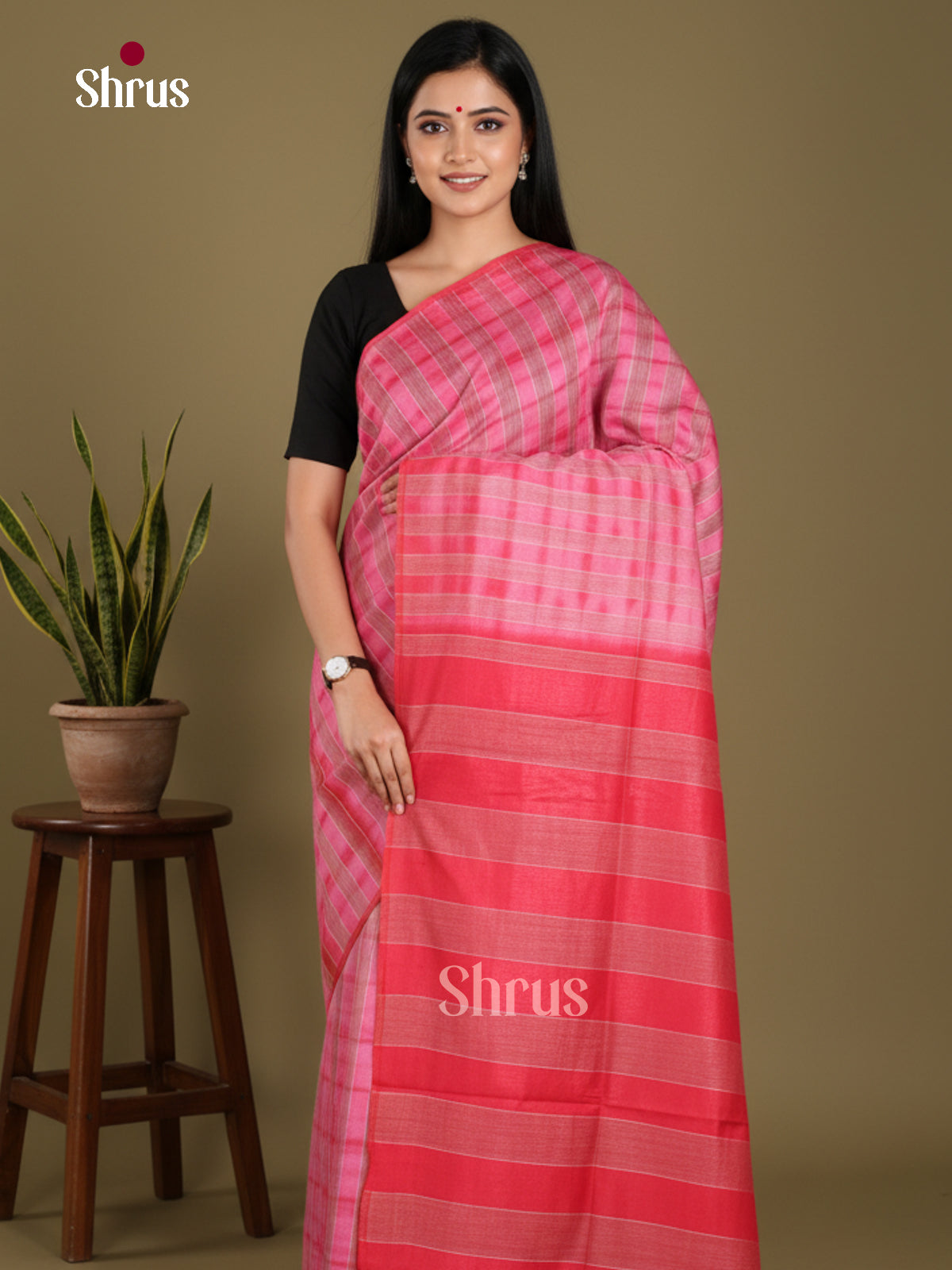 Pink & Red - Shibori Saree