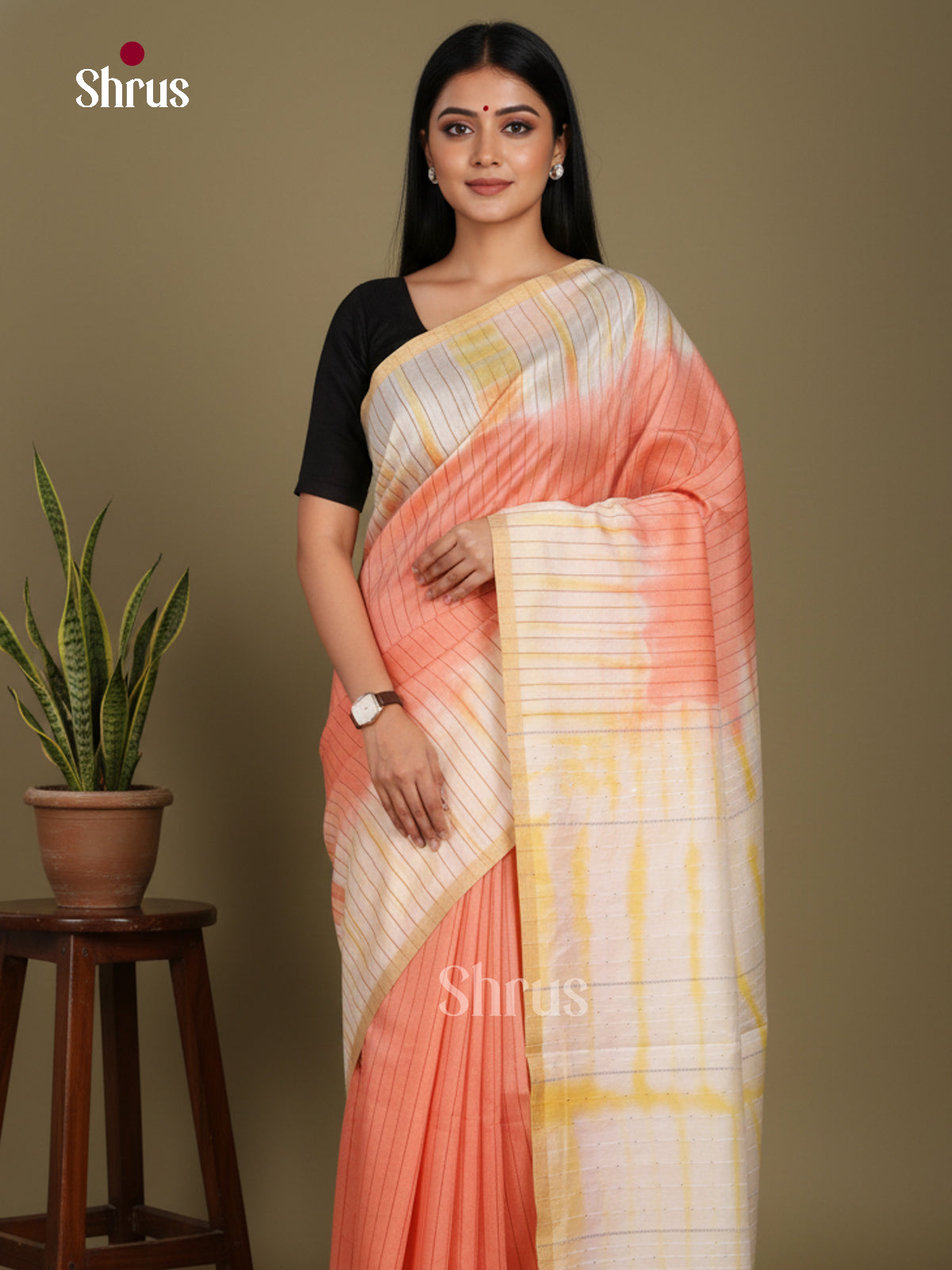 Peach & White - Shibori Saree