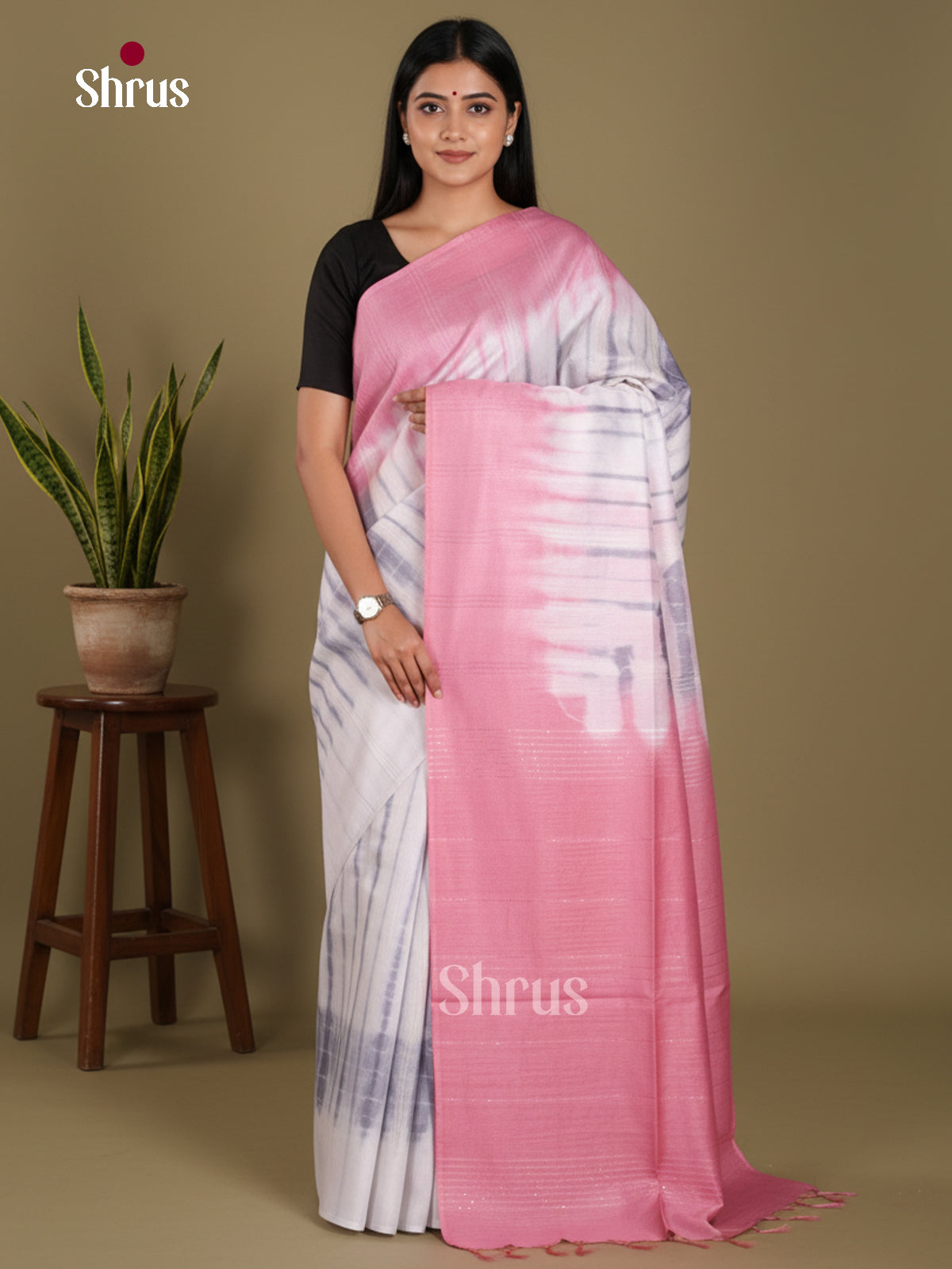 Cream & Pink- Shibori Saree