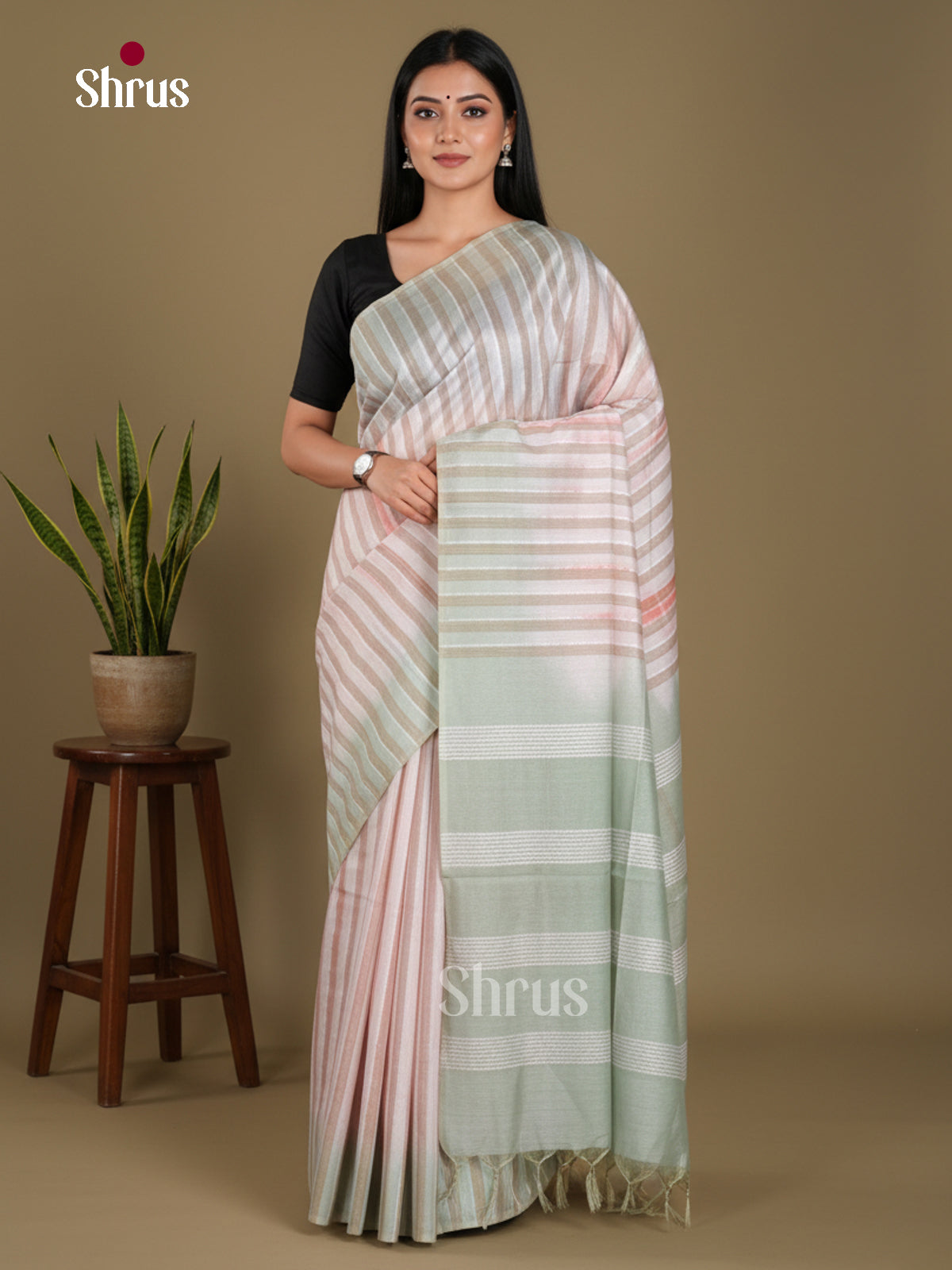 Cream & Grey- Shibori Saree