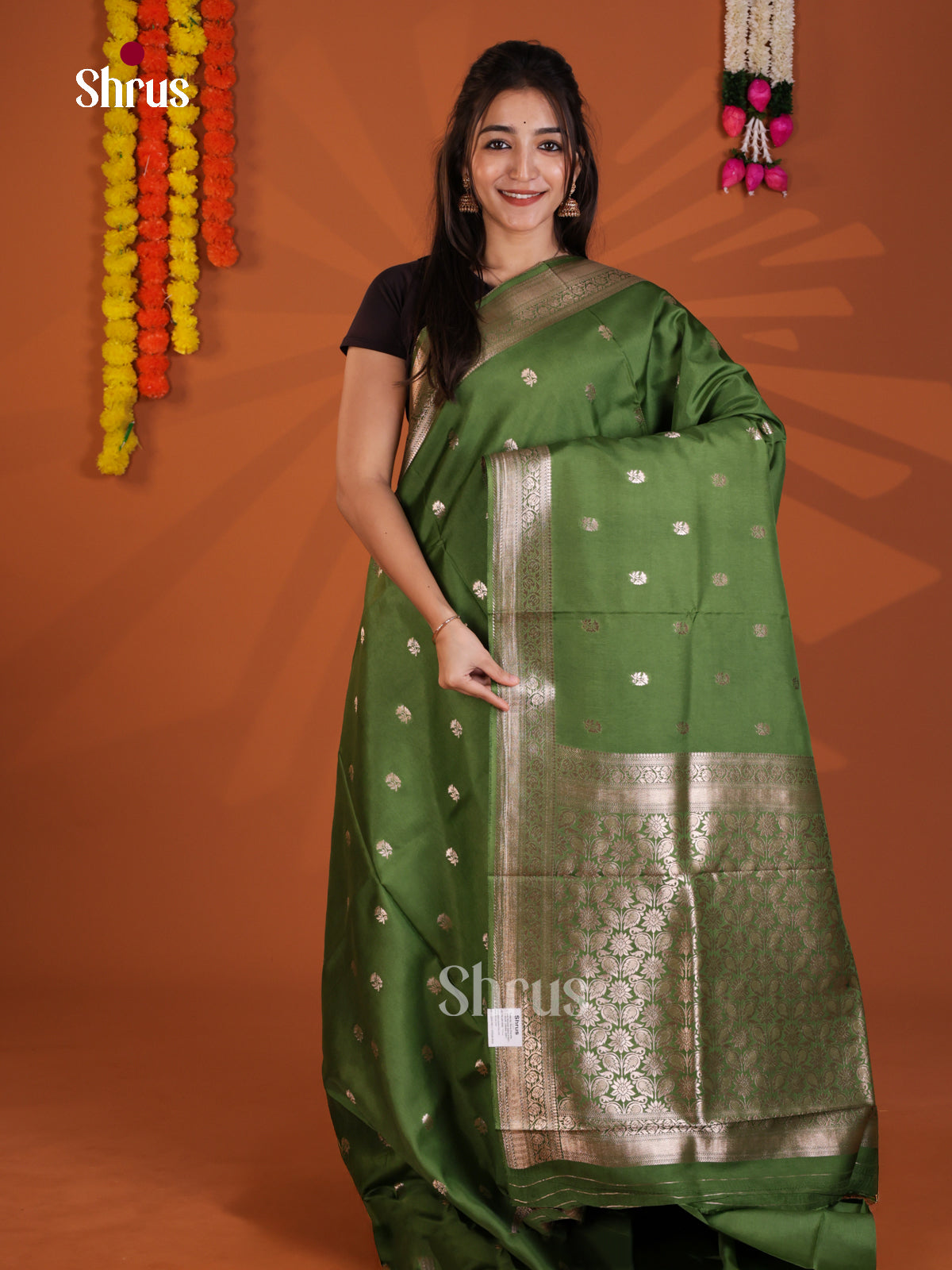 DKS27036 - Semi Chiniya Saree - Shop on Shrus.com