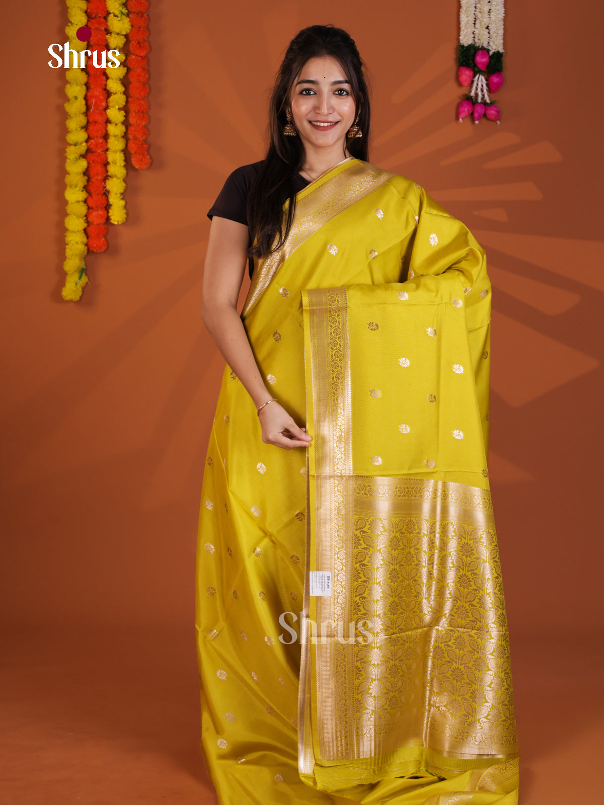 DKS27037 - Semi Chiniya Saree - Shop on Shrus.com