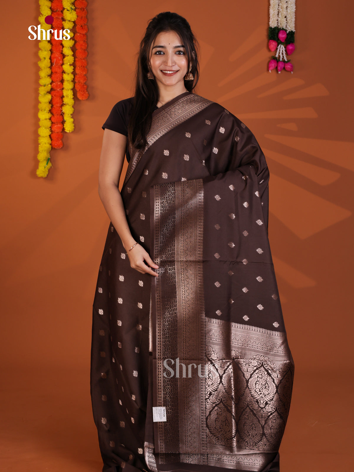 DKS27044 - Semi Chiniya Saree