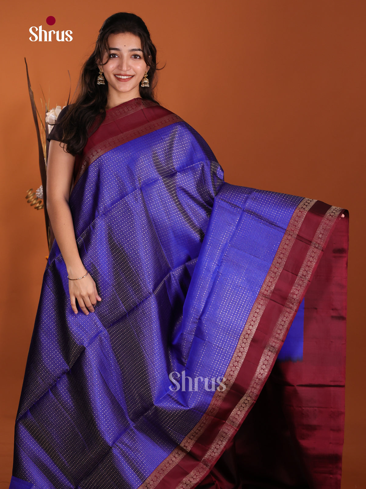 Beautiful Blue Soft Silk Saree with zari checks & Rettaipet border