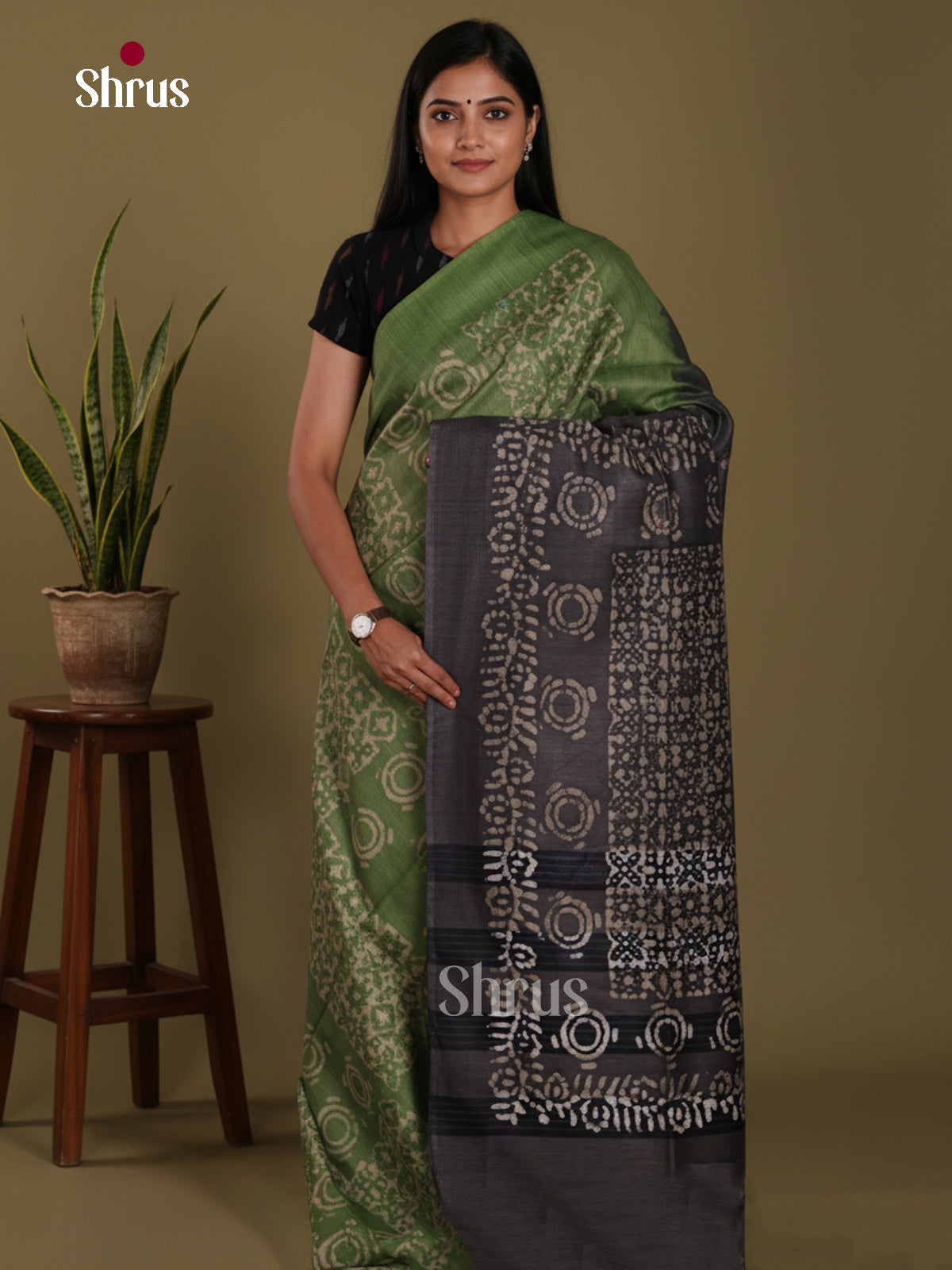 DLS01107 - Bhatik Saree