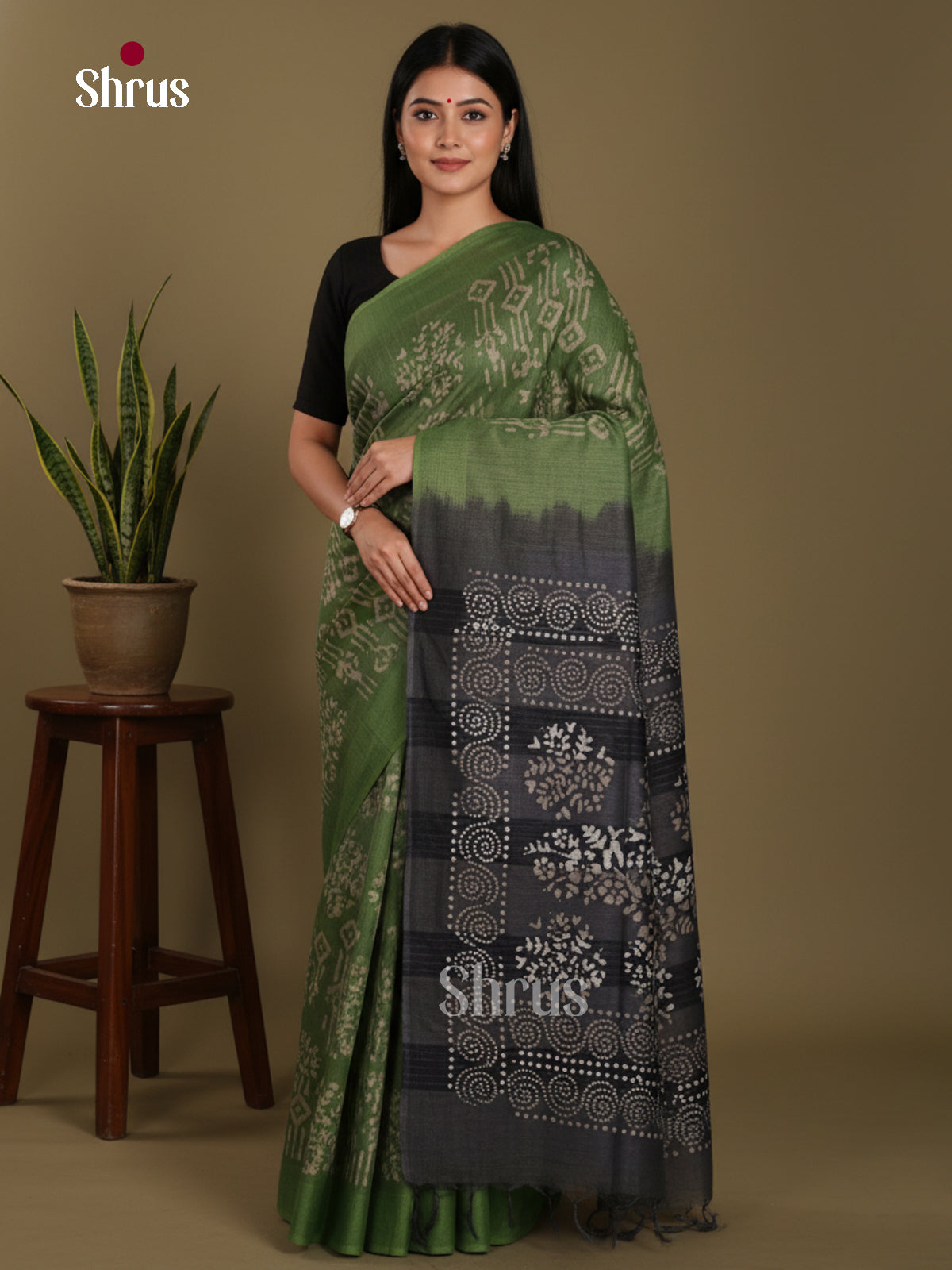 DLS01120 - Bhatik Saree
