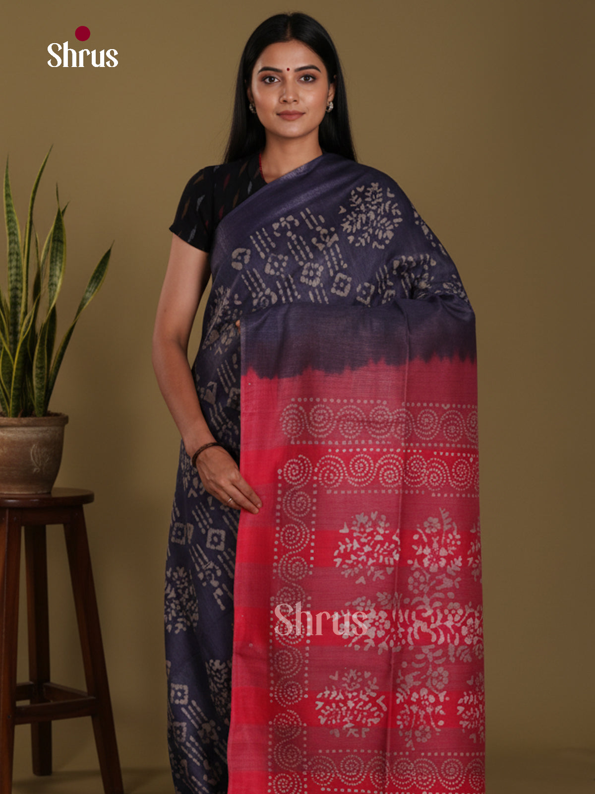 Blue & Red - Bhatik Saree