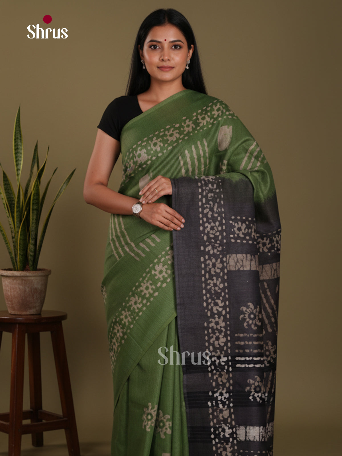 Green & Black - Bhatik Saree