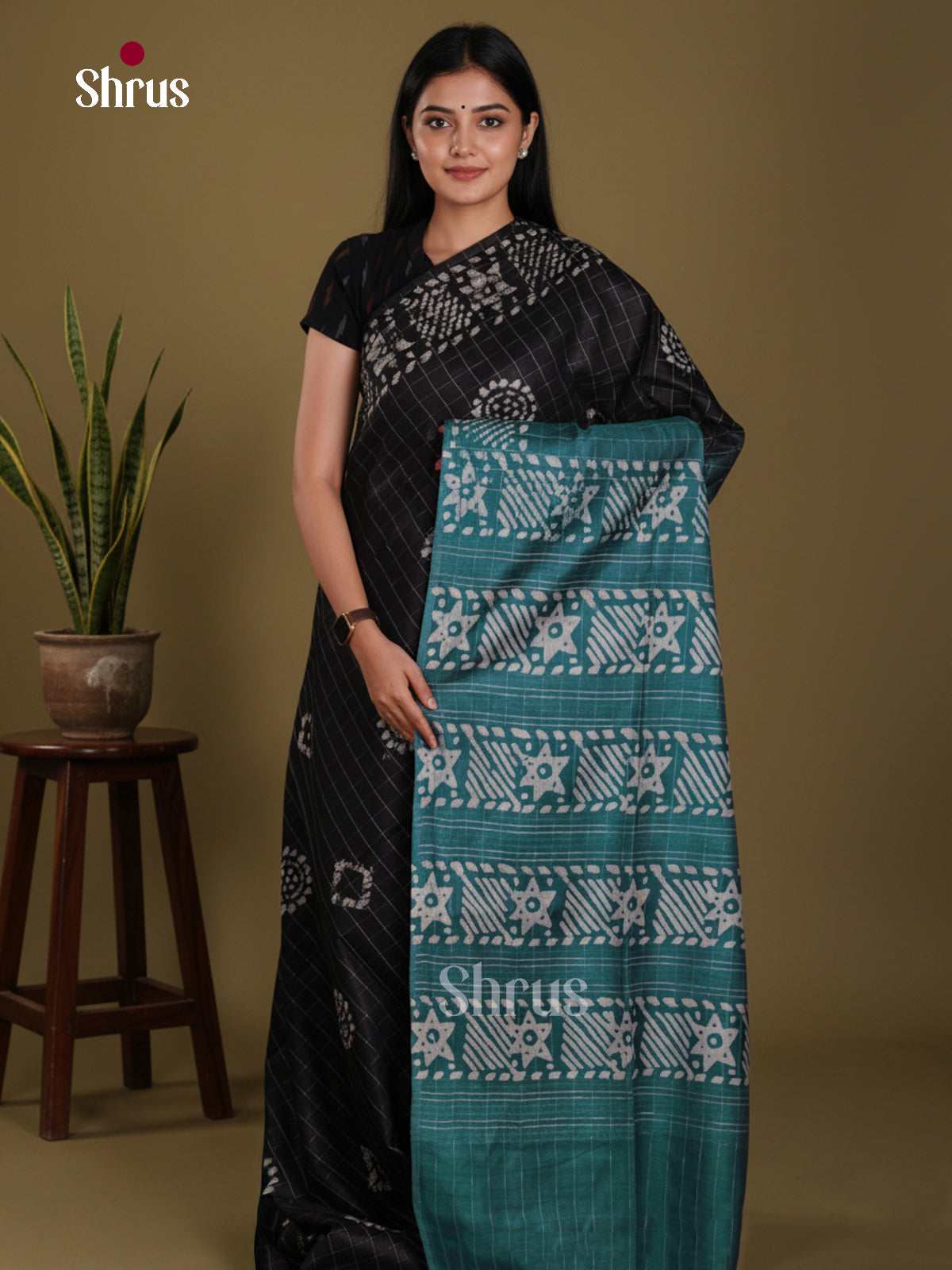 DLS01143 - Bhatik Saree