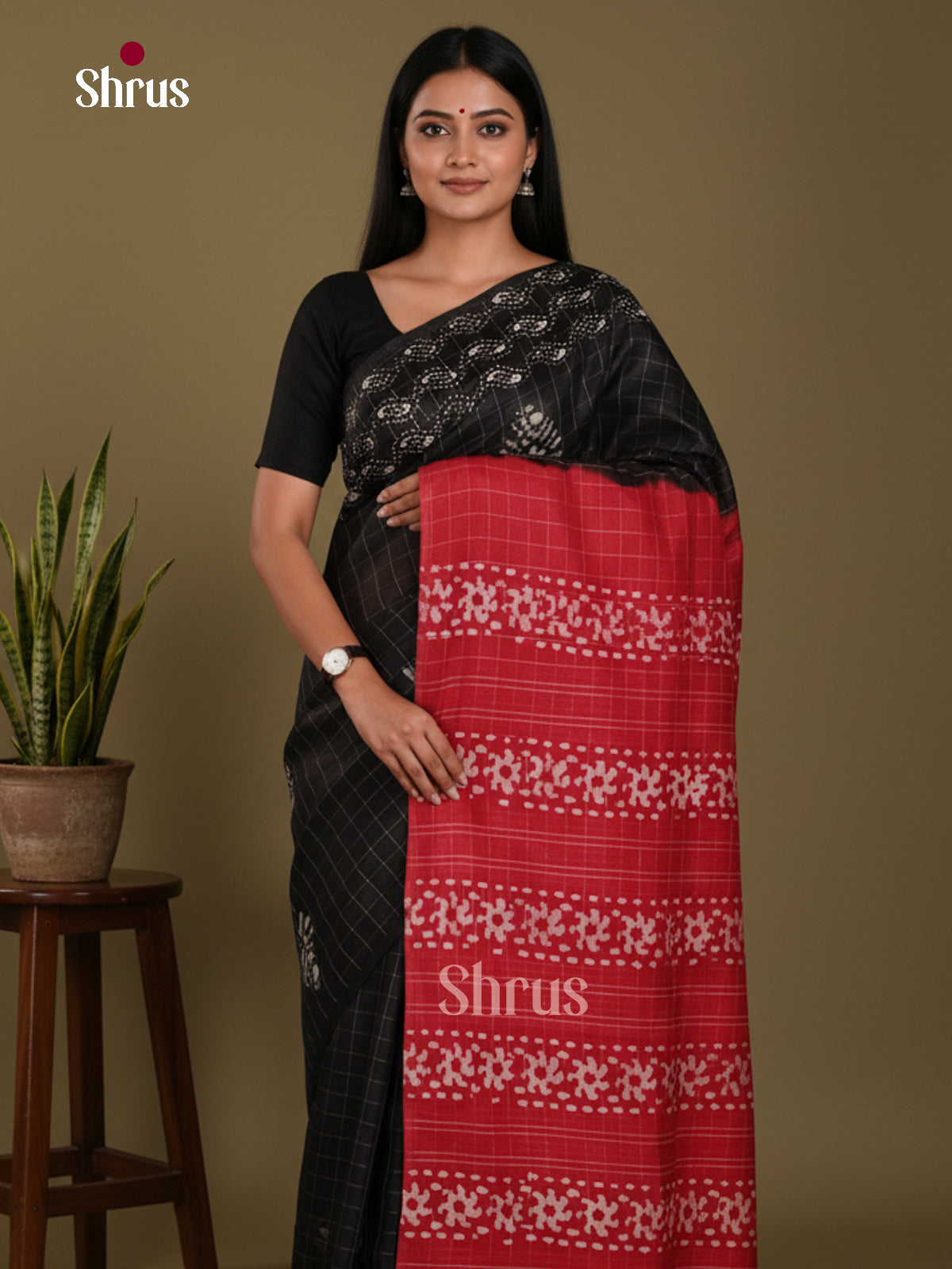 Black & Red - Bhatik Saree