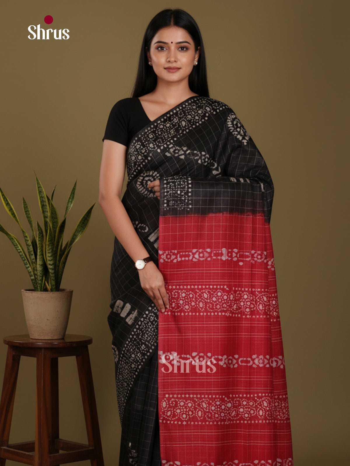 Black & Red - Bhatik Saree