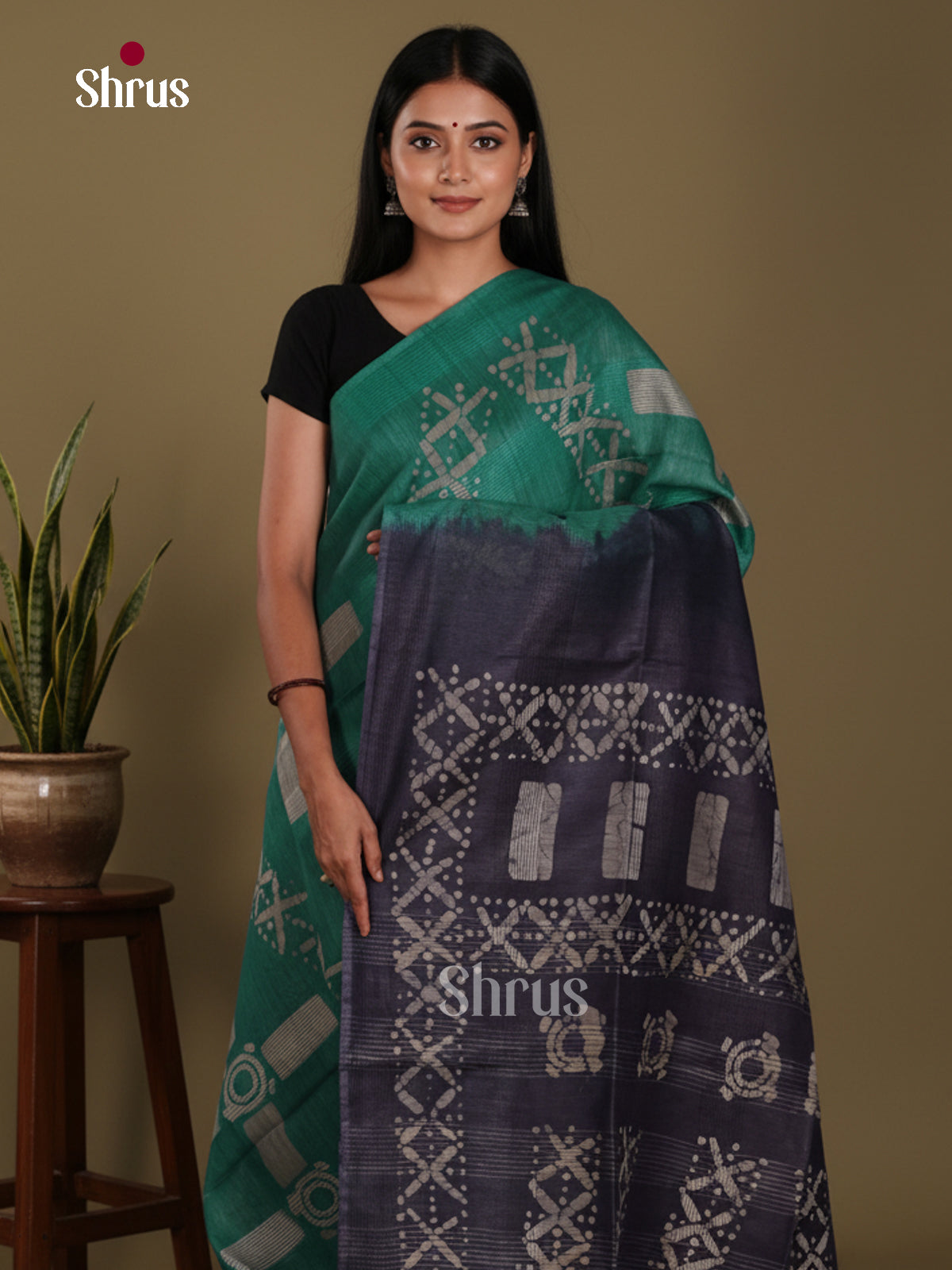 DLS01229 - Bhatik Saree