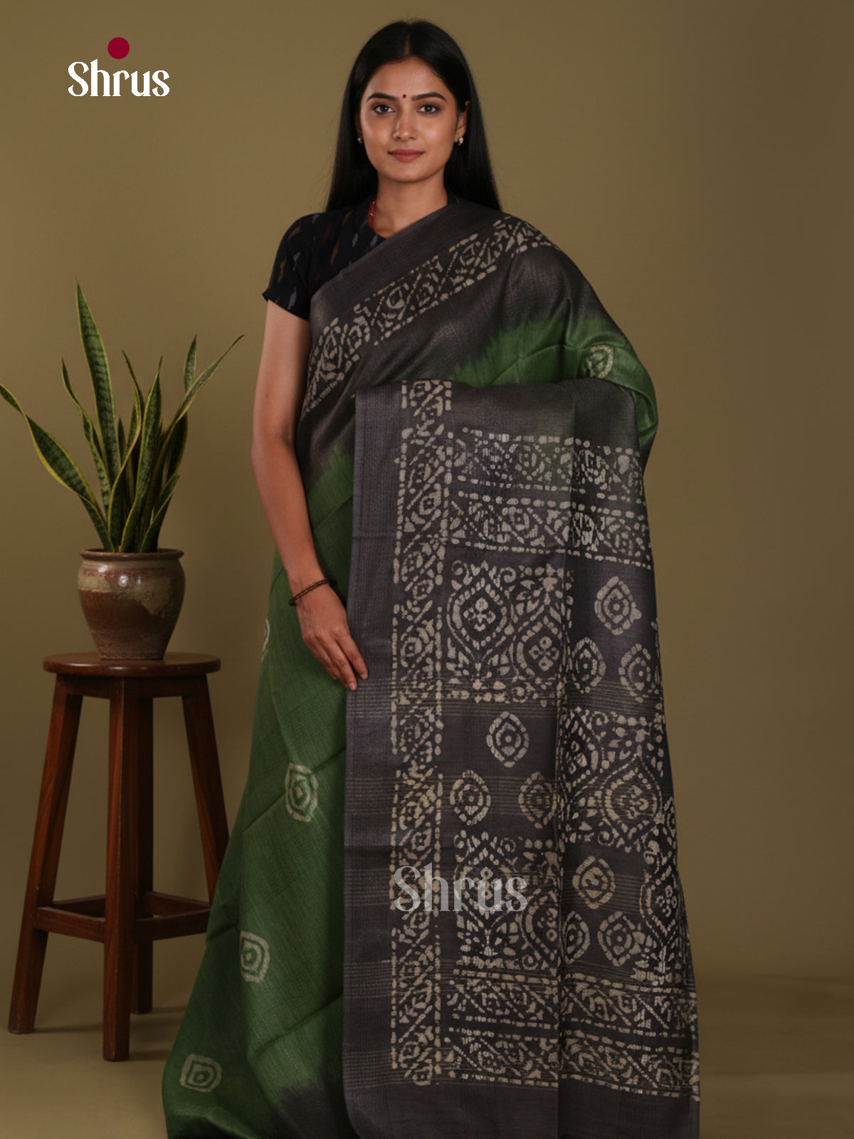 Green & Black - Bhatik Saree