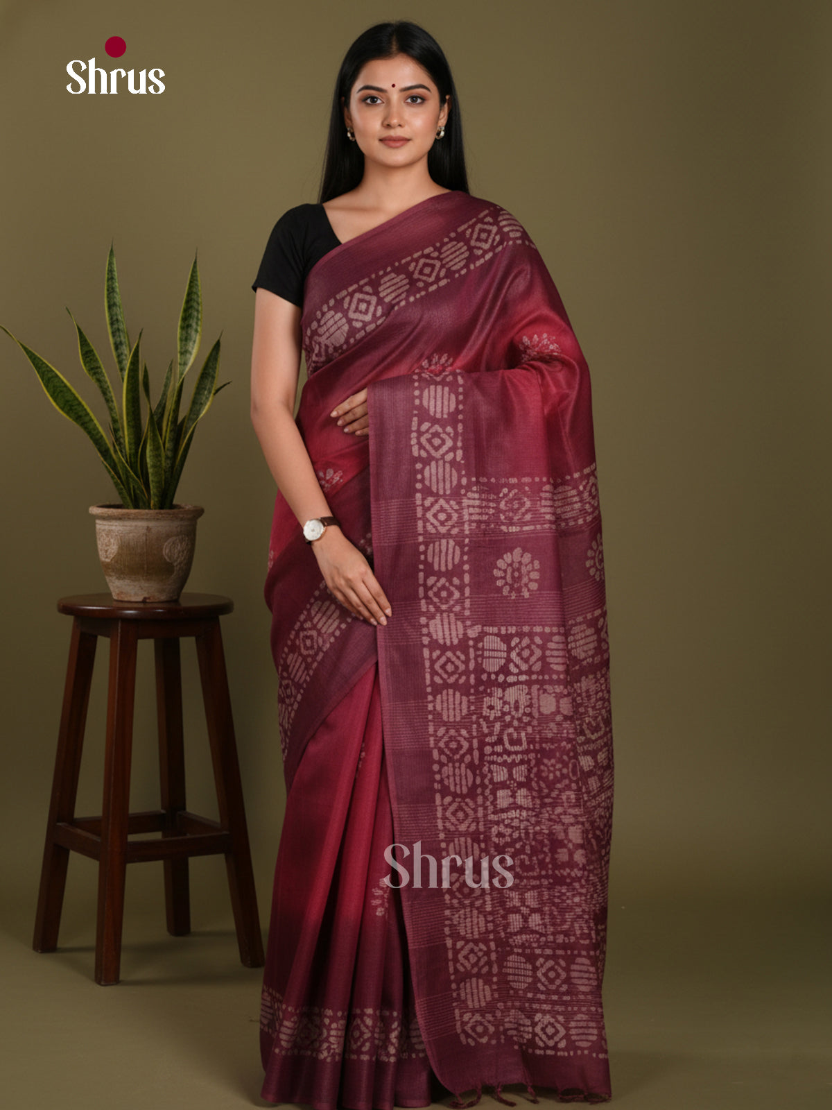 Red & Maroon- Bhatik Saree