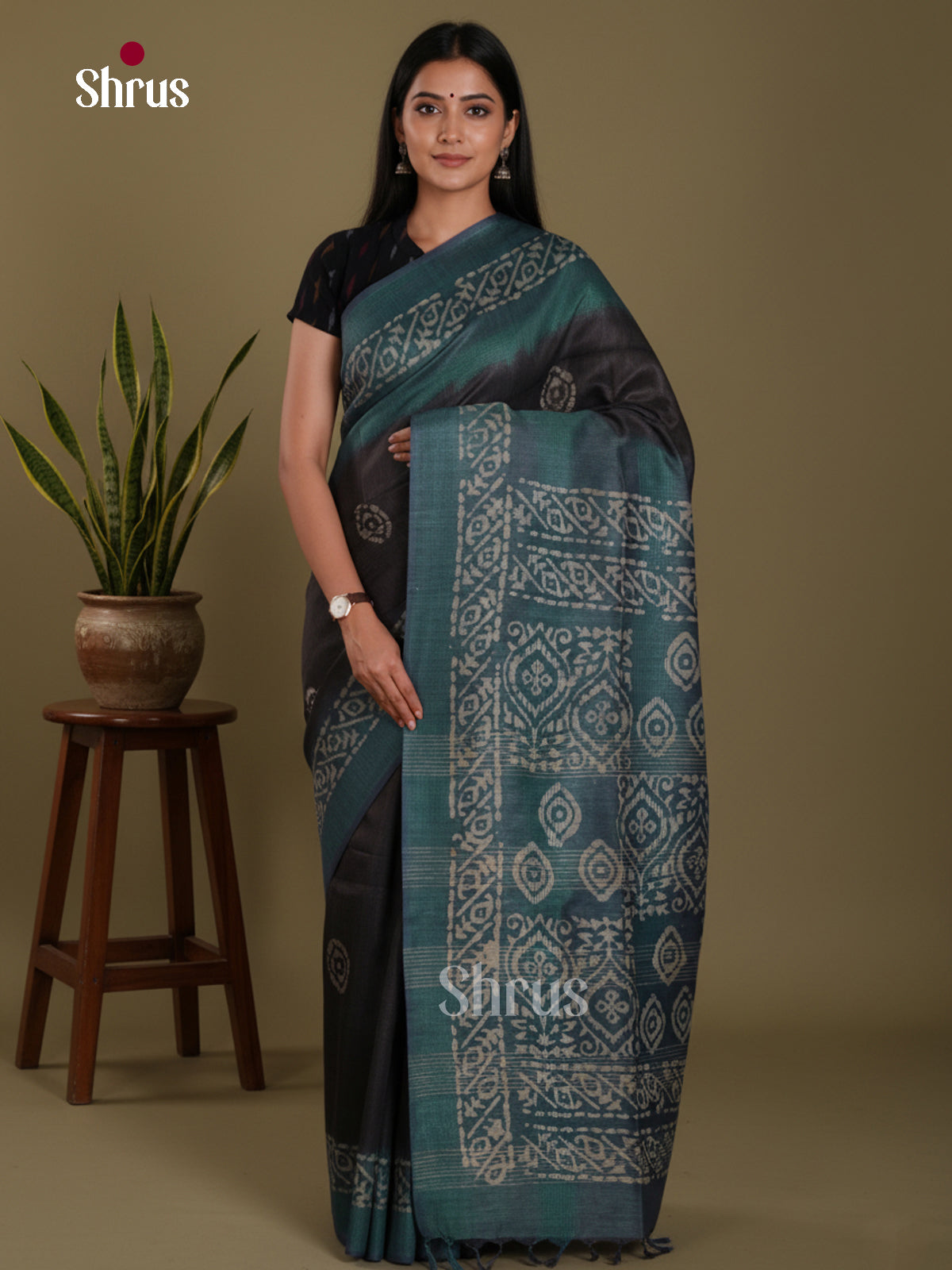 DLS01240 - Bhatik Saree