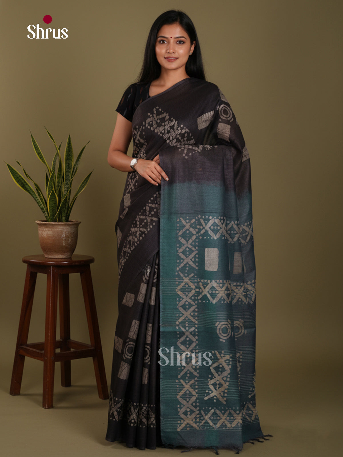 DLS01245 - Bhatik Saree