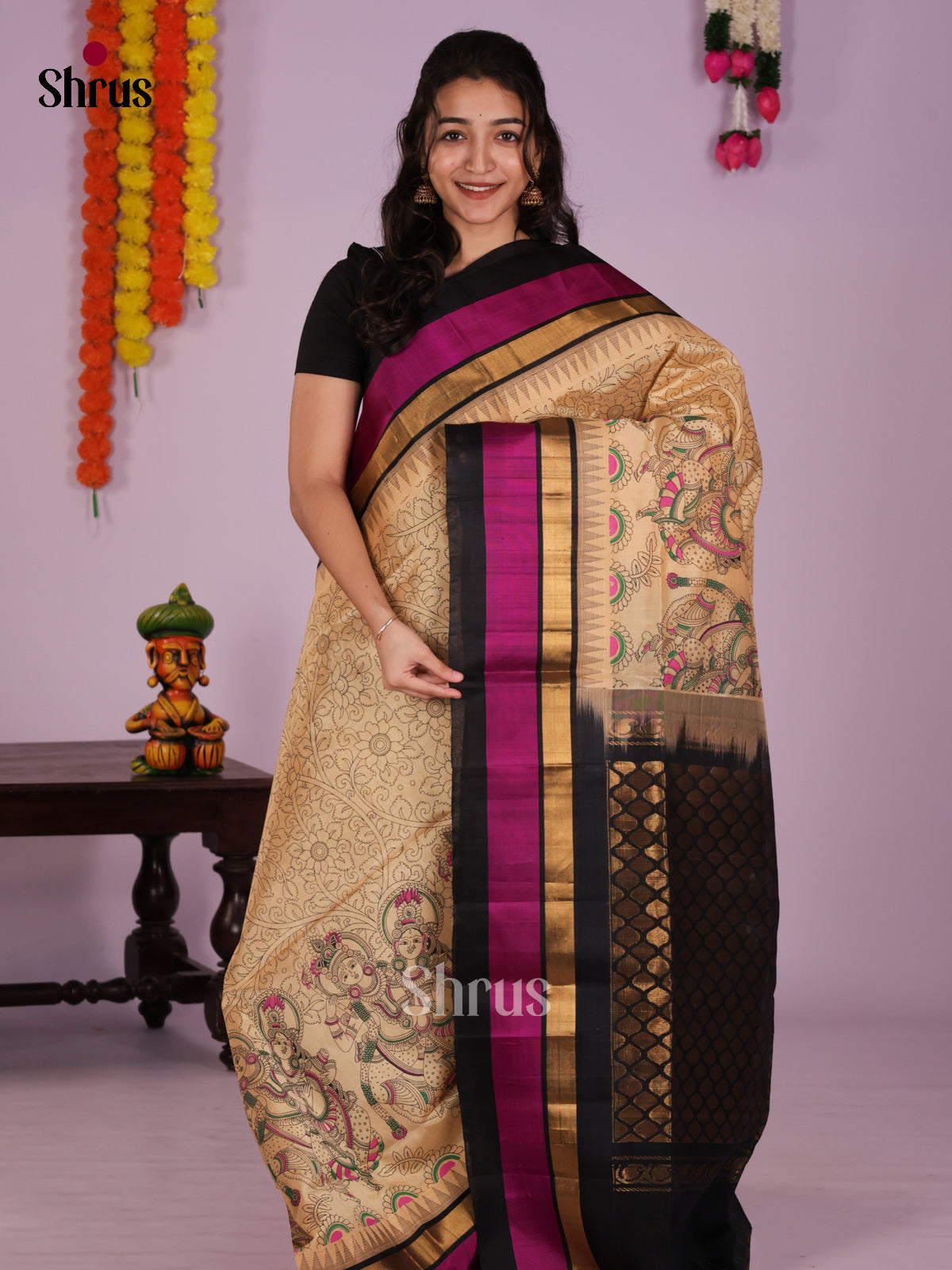DLS04045 - Hindolam Saree