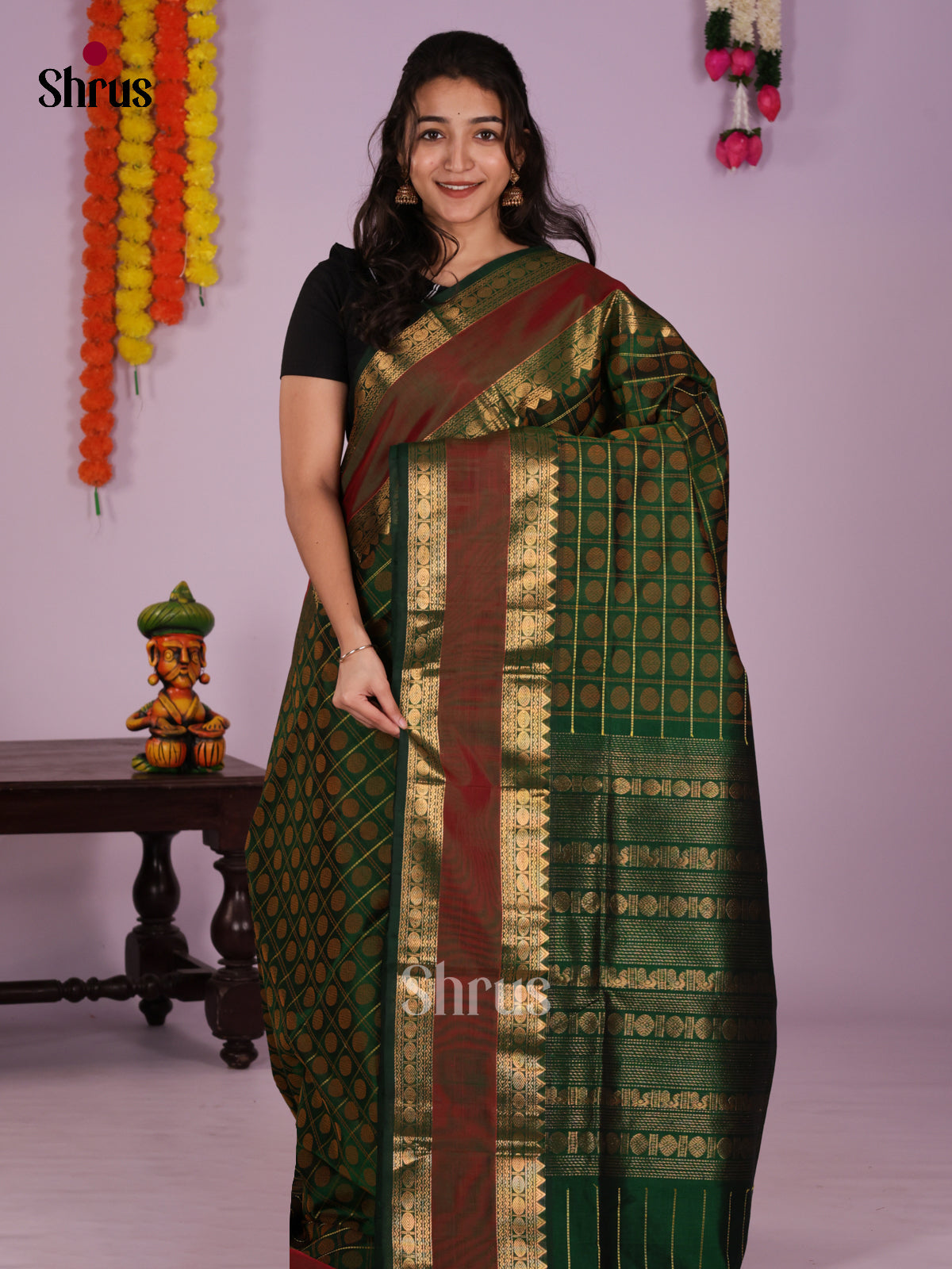 DLS04077 - NON KORVAI MEDIUM BORDER-Checks Saree