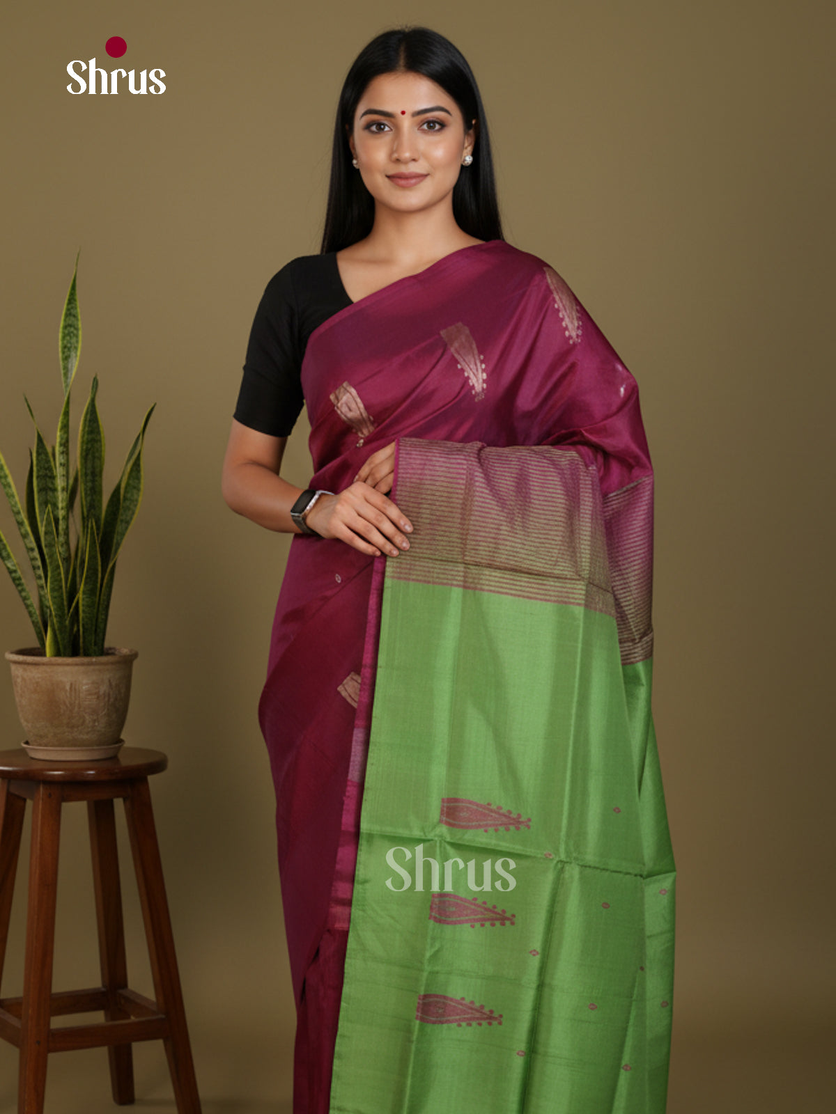 DLS04160 - Banana Pith without blouse Saree