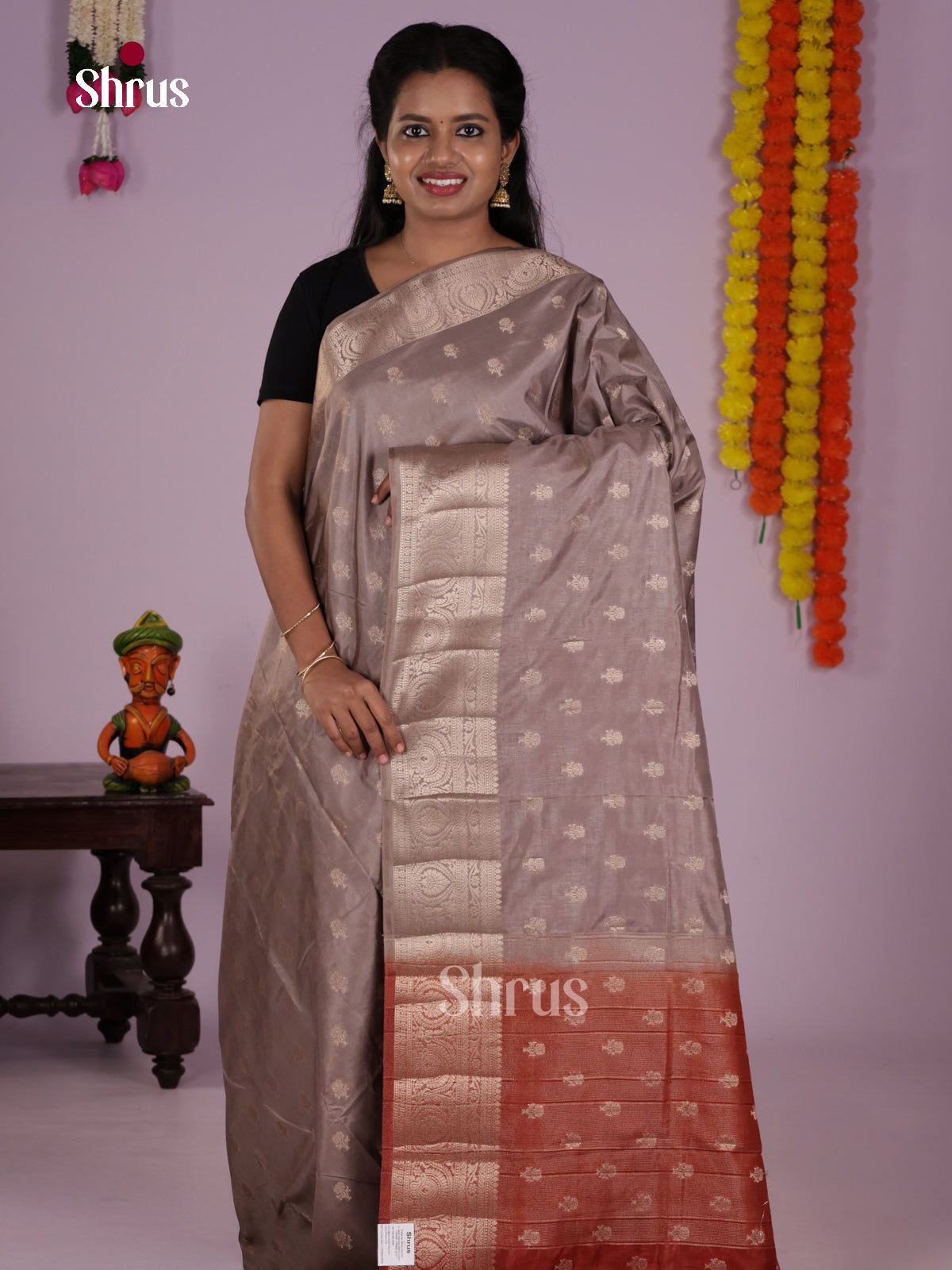 Grey & red- North Silk Cotton Saree - DLS06135
