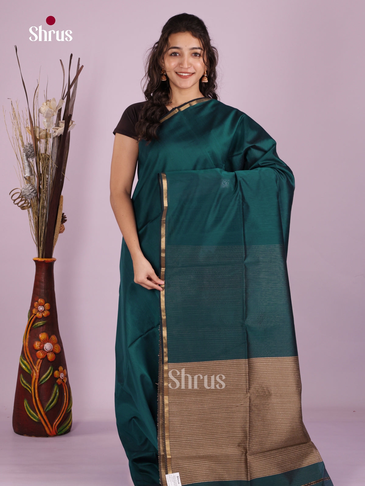 DLS06397 - Maheshwari silkcotton Saree - Shop on Shrus.com