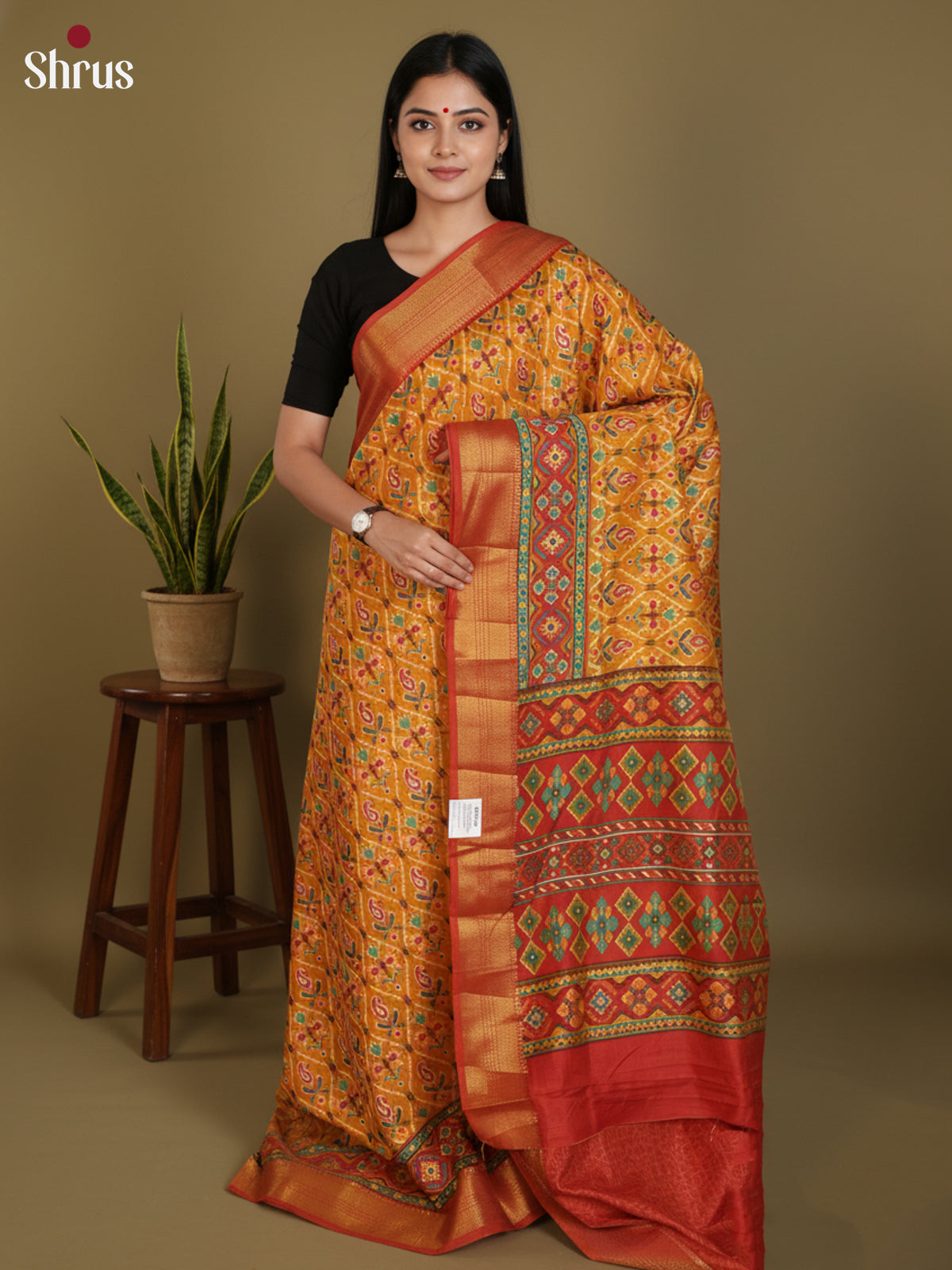 DLS08015 - Semi Patola Saree - Shop on Shrus.com