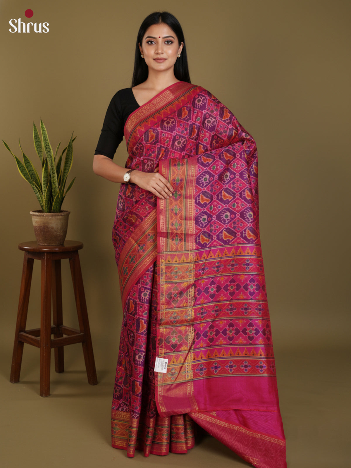 DLS08035 - Semi Patola Saree - Shop on Shrus.com