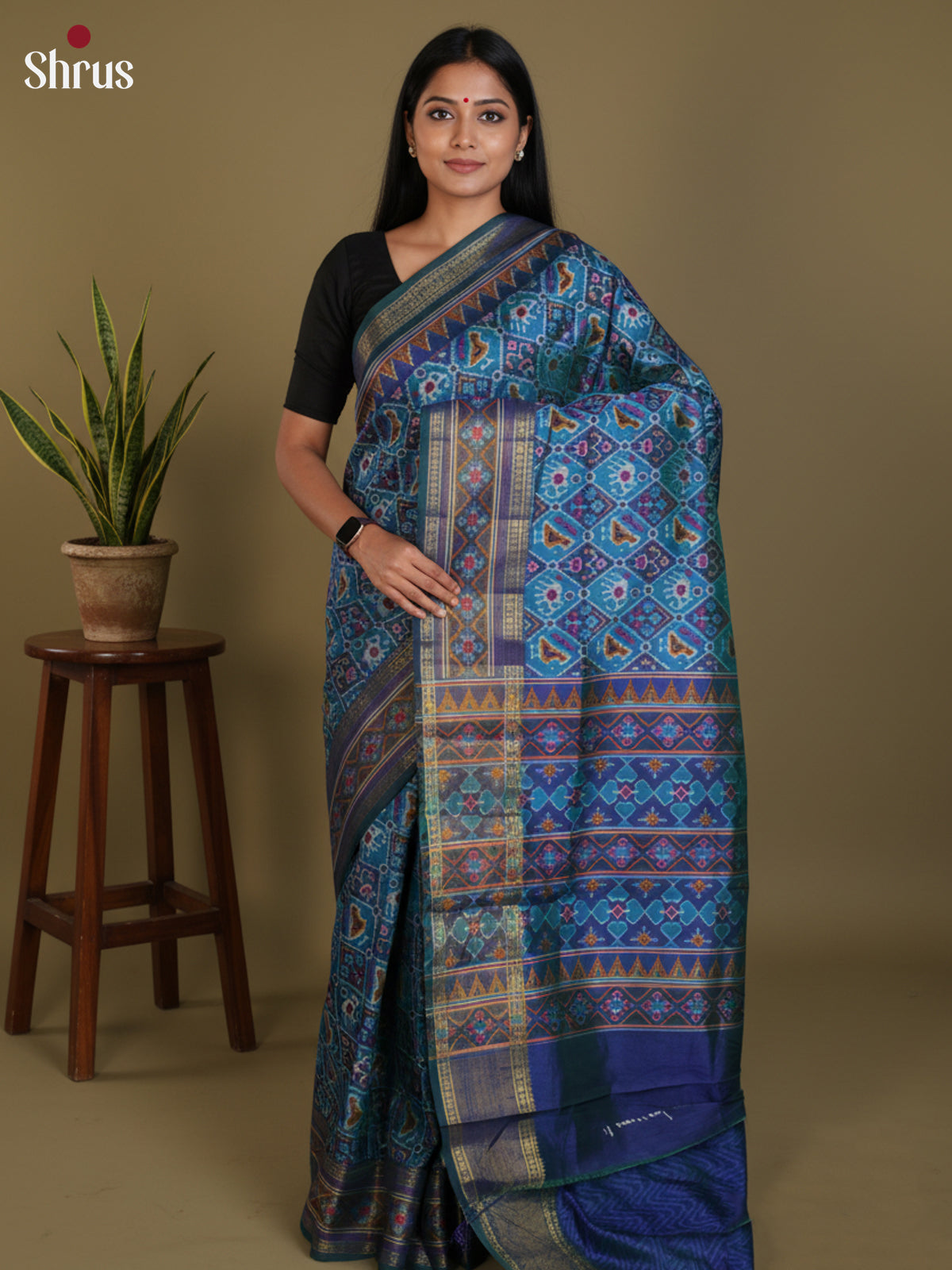 DLS08045 - Semi Patola Saree - Shop on Shrus.com