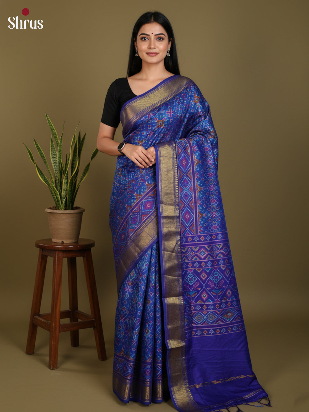 DLS08061 - Semi Patola Saree - Shop on Shrus.com