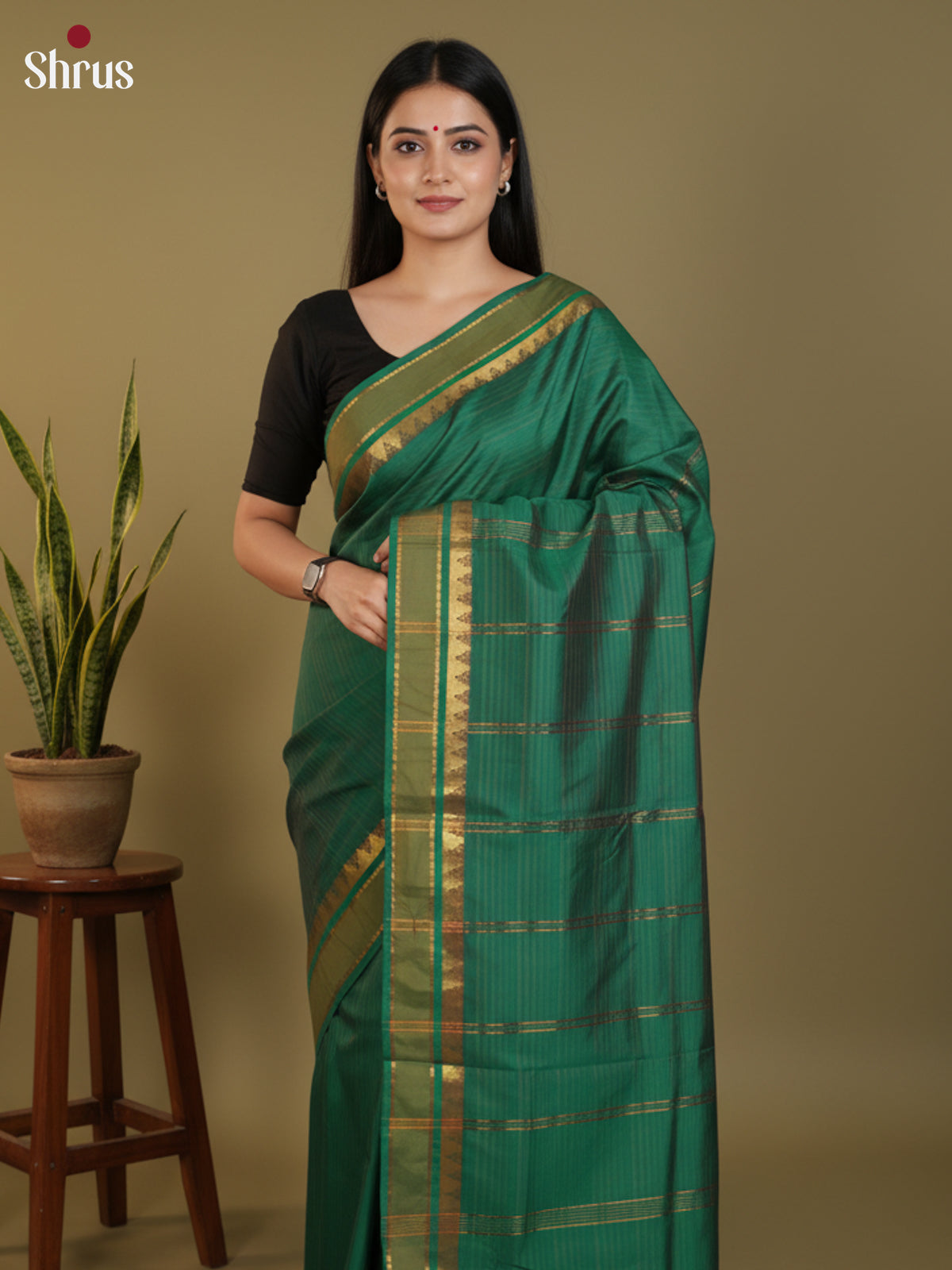 DLS09043 - Semi Silk Saree - Shop on Shrus.com