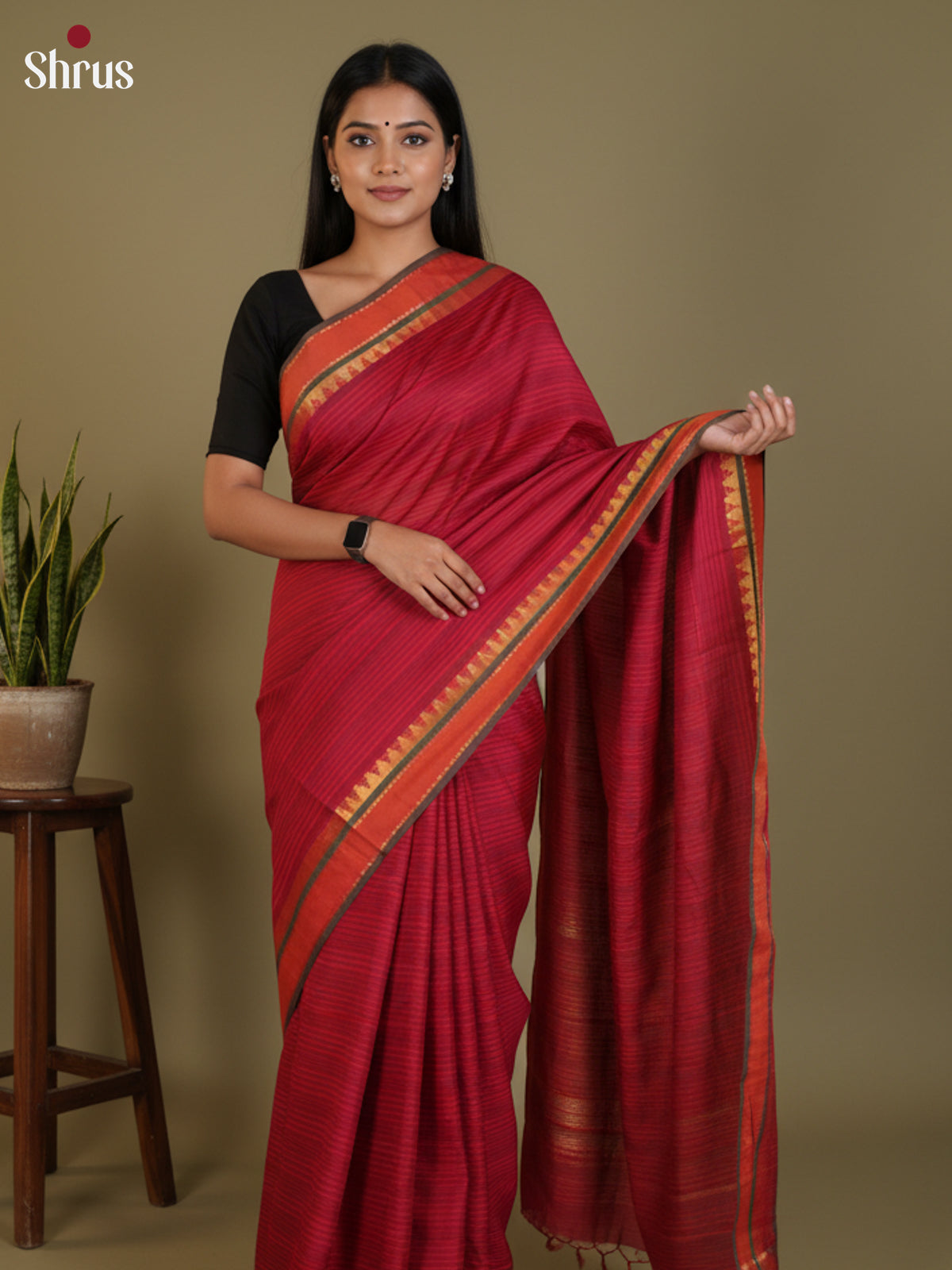 DLS09048 - Semi Silk Saree - Shop on Shrus.com