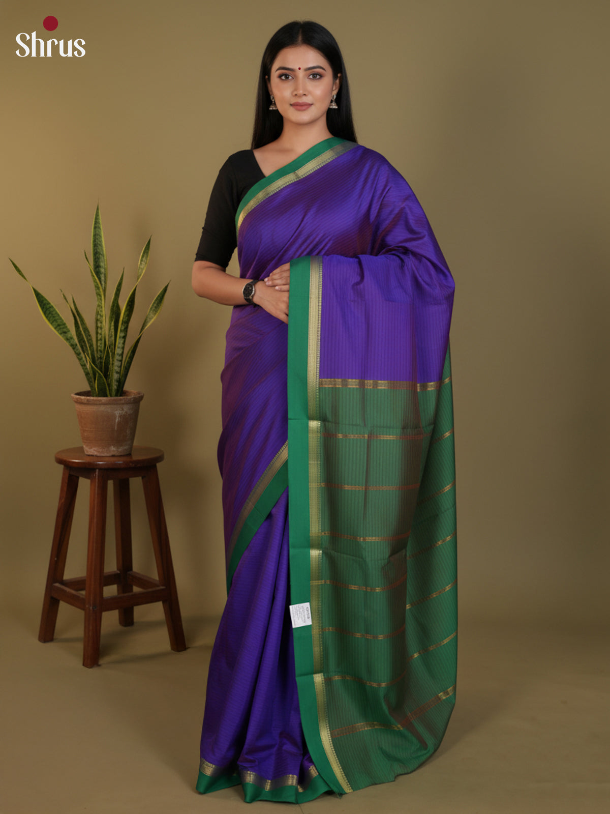 DLS09058 - Semi Silk Saree - Shop on Shrus.com