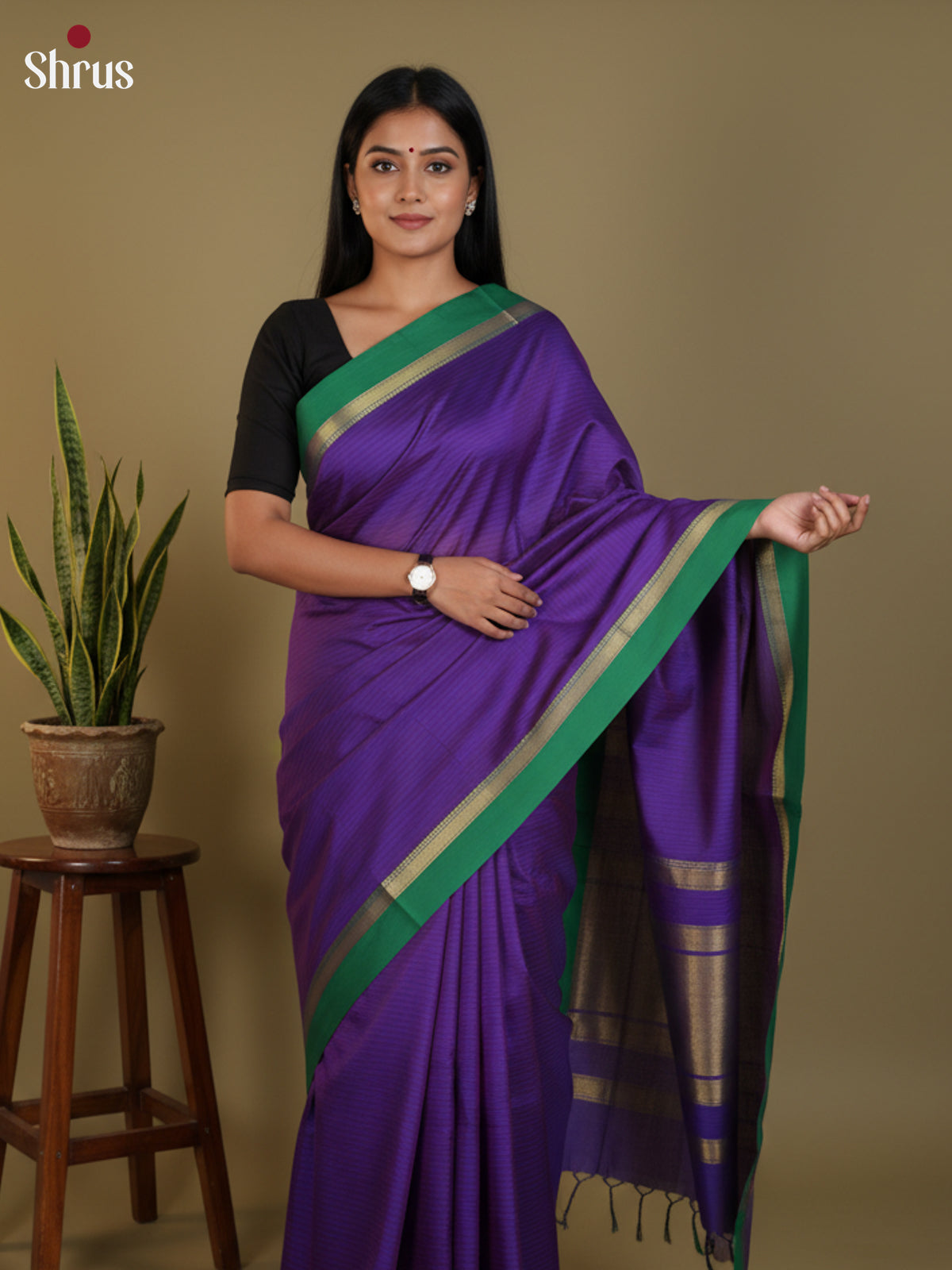 DLS09058 - Semi Silk Saree - Shop on Shrus.com