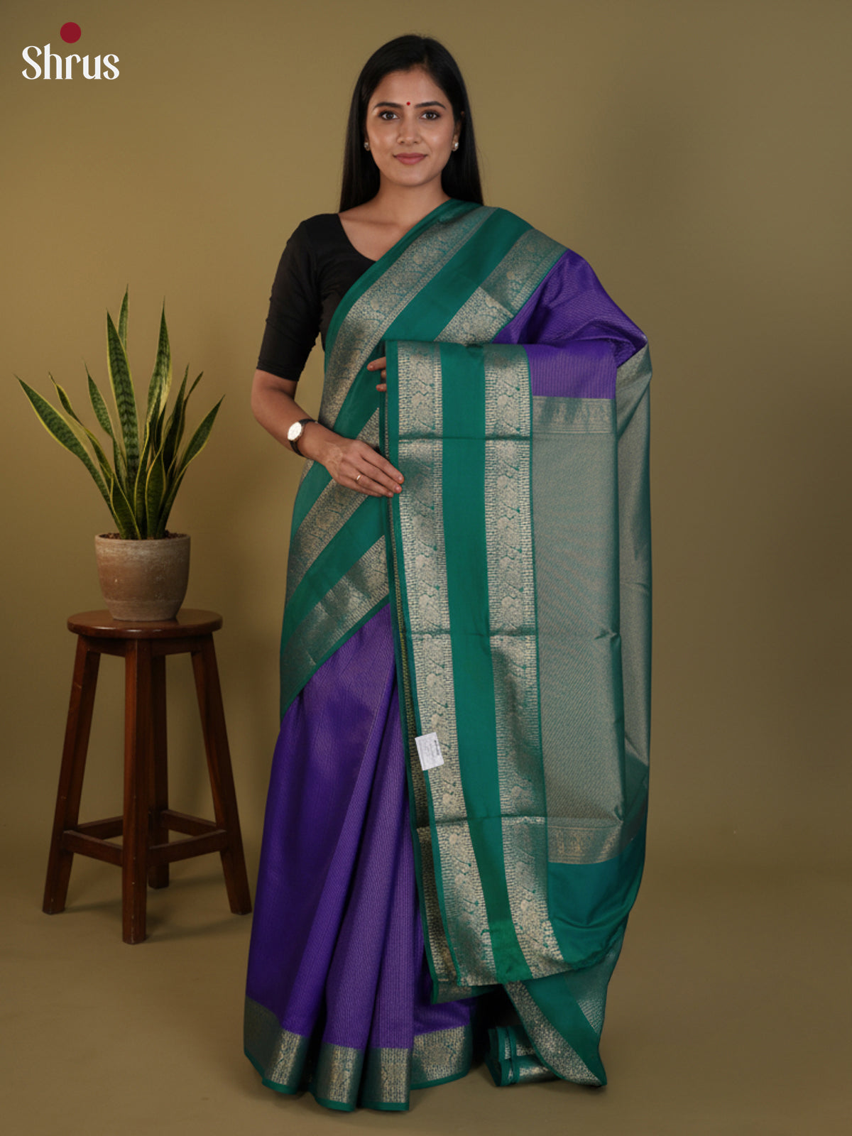 DLS09068 - Semi Kanchipuram Saree - Shop on Shrus.com