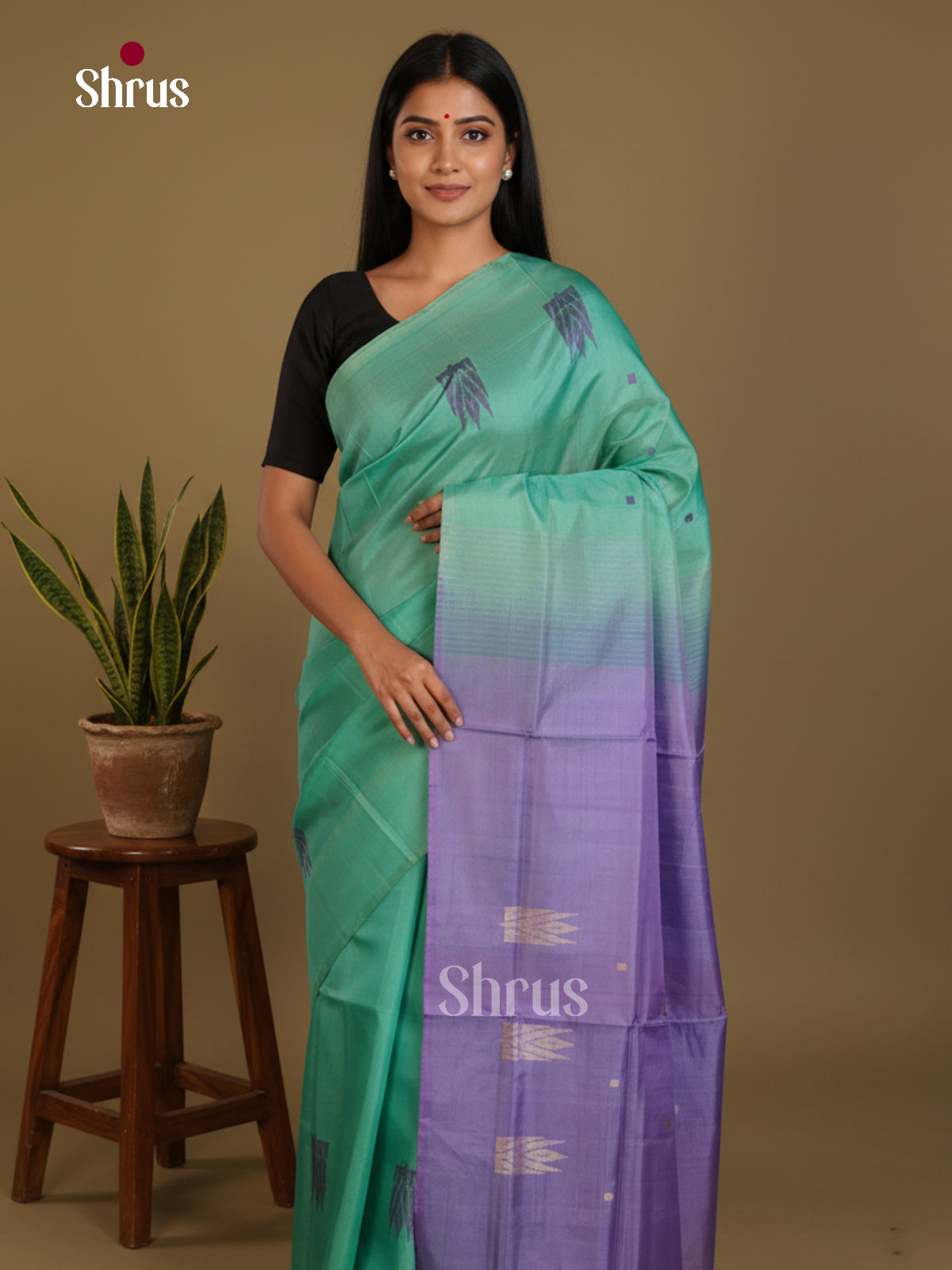 DLS09083 - Banana Pith without blouse Saree - Shop on Shrus.com