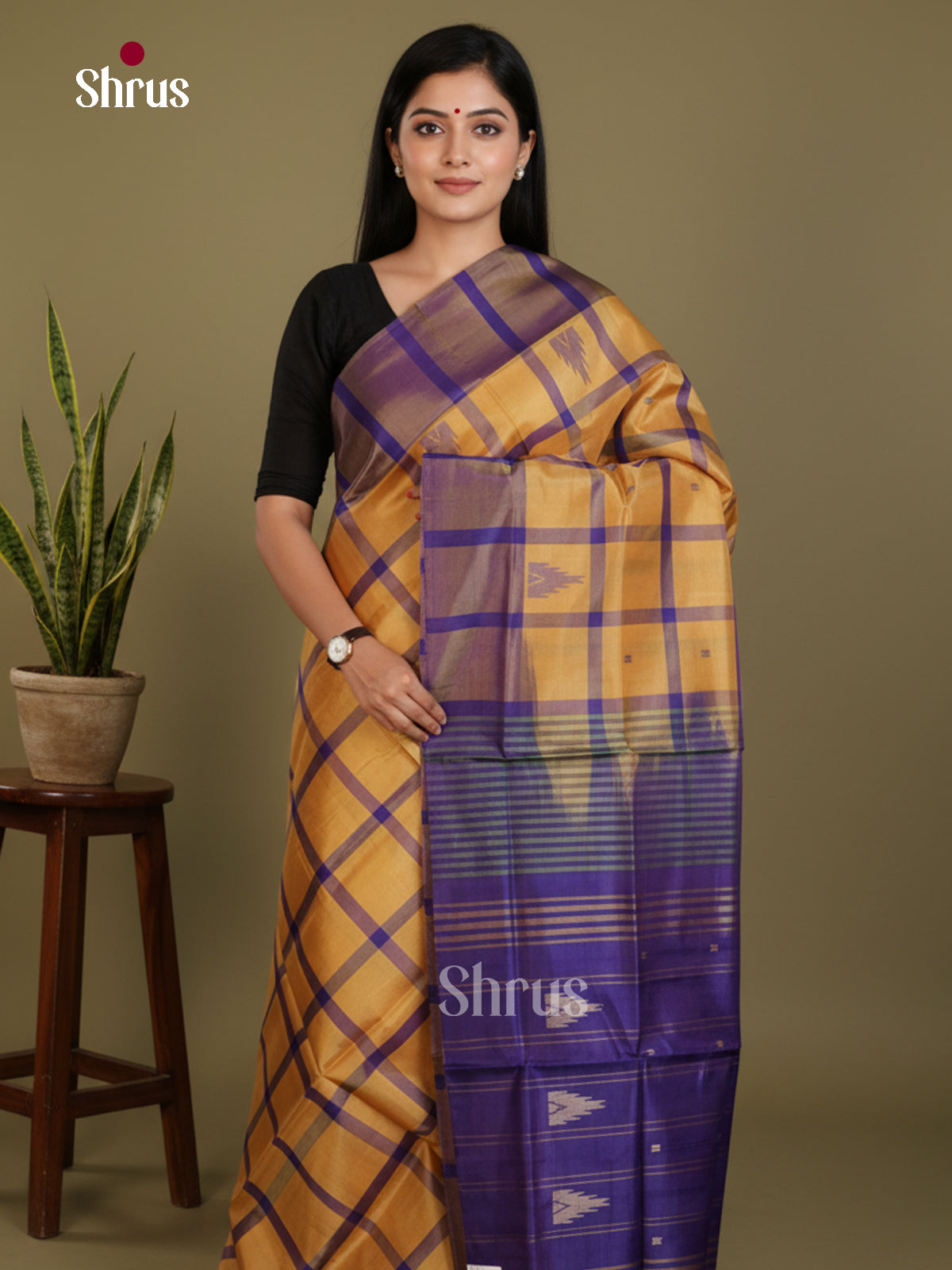 DLS09090 - Banana Pith without blouse Saree - Shop on Shrus.com