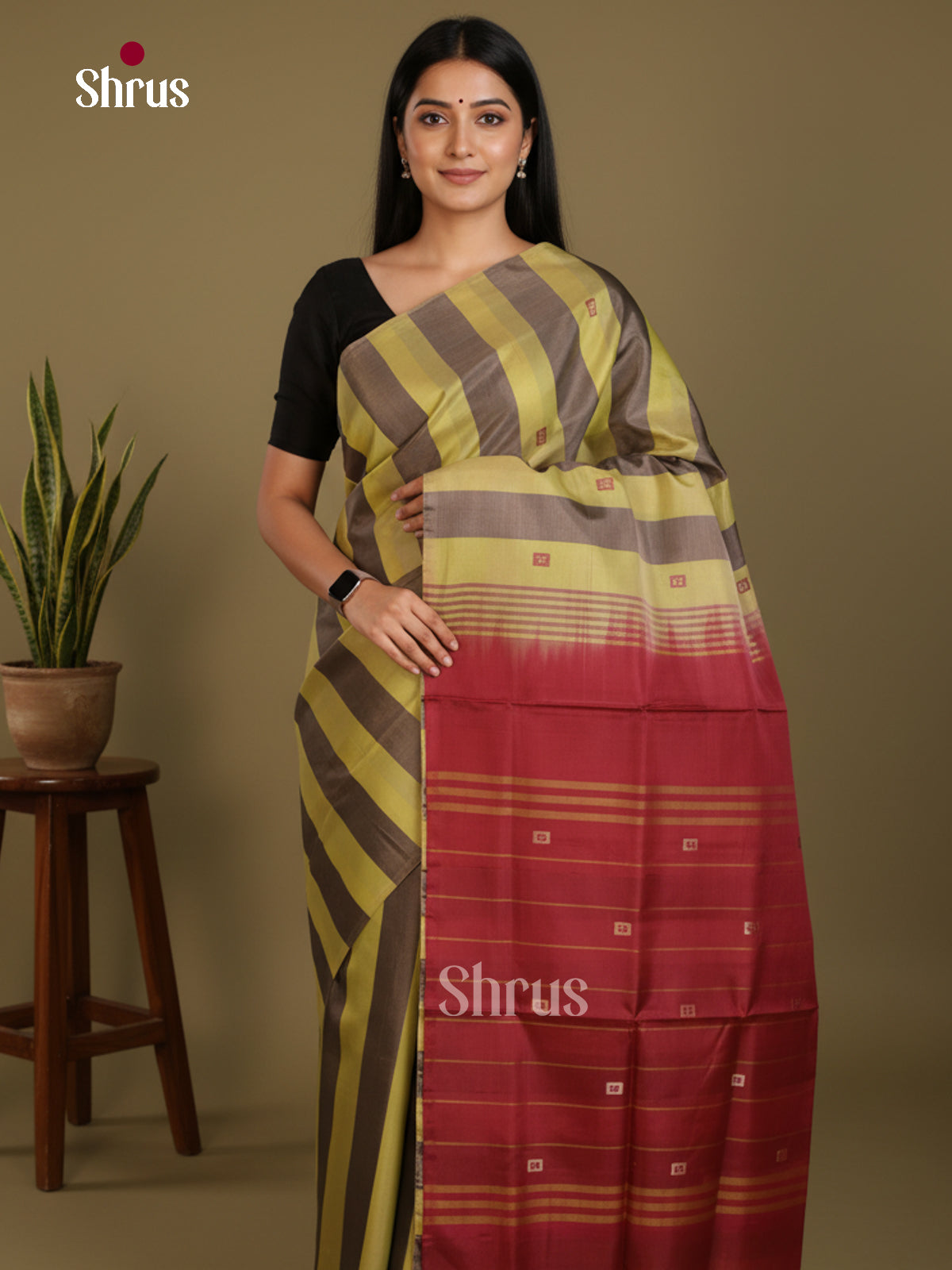 Green & Grey - Banana Pith without blouse Saree - Shop on Shrus.com
