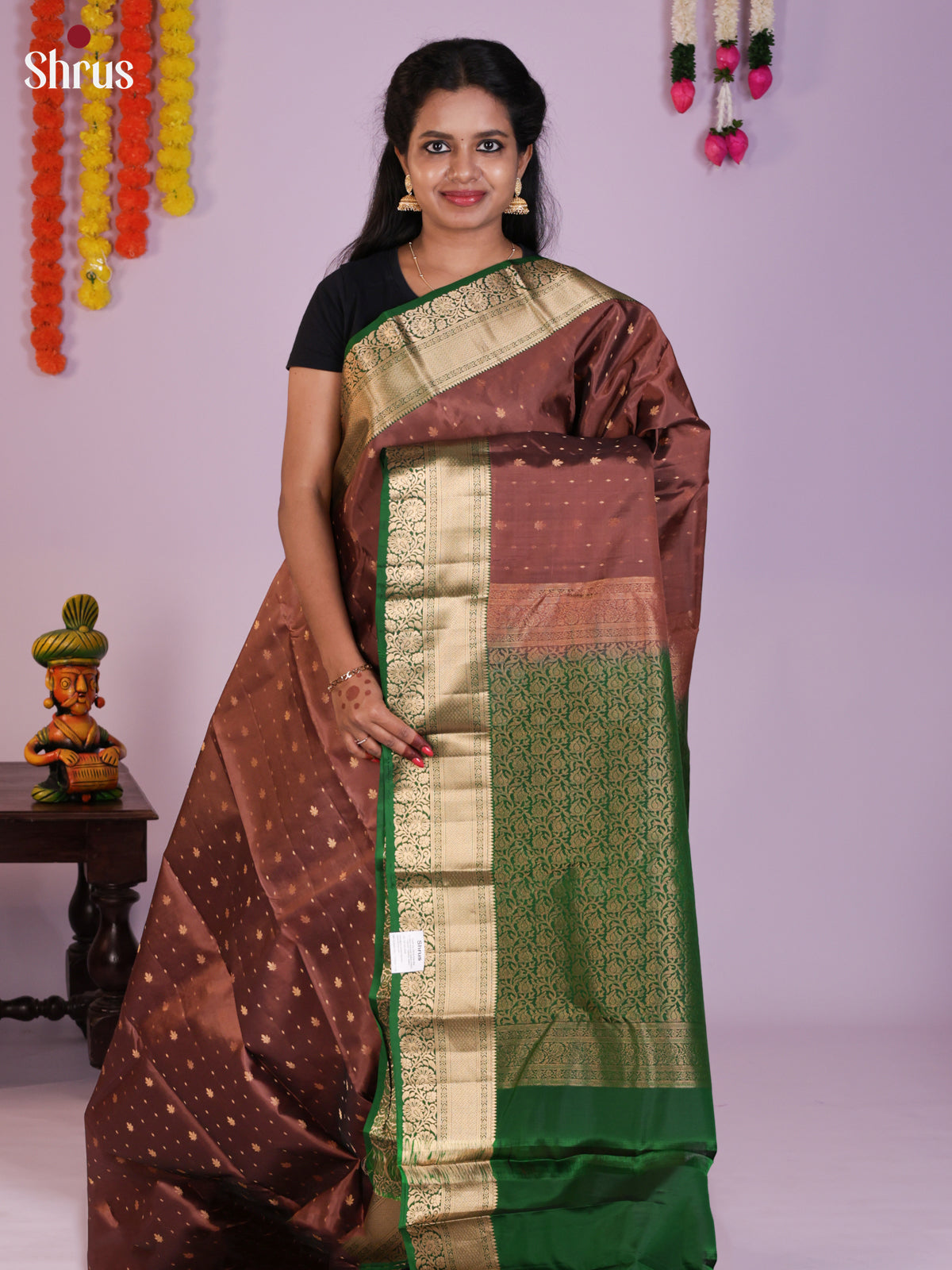 DLS16020 - Kanchipuram-halfpure Saree - Shop on Shrus.com