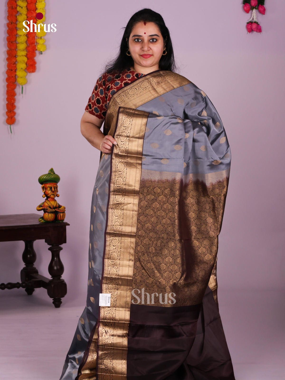 DLS16026 - Kanchipuram-halfpure Saree - Shop on Shrus.com