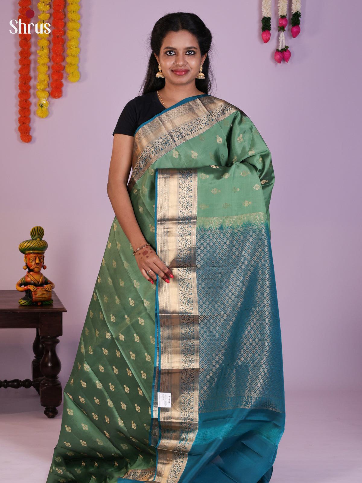 DLS16028 - Kanchipuram-halfpure Saree - Shop on Shrus.com